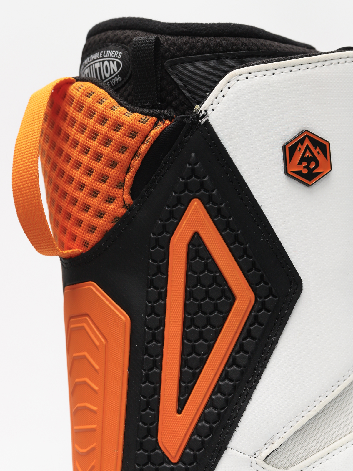 thirtytwo tm 3 grenier