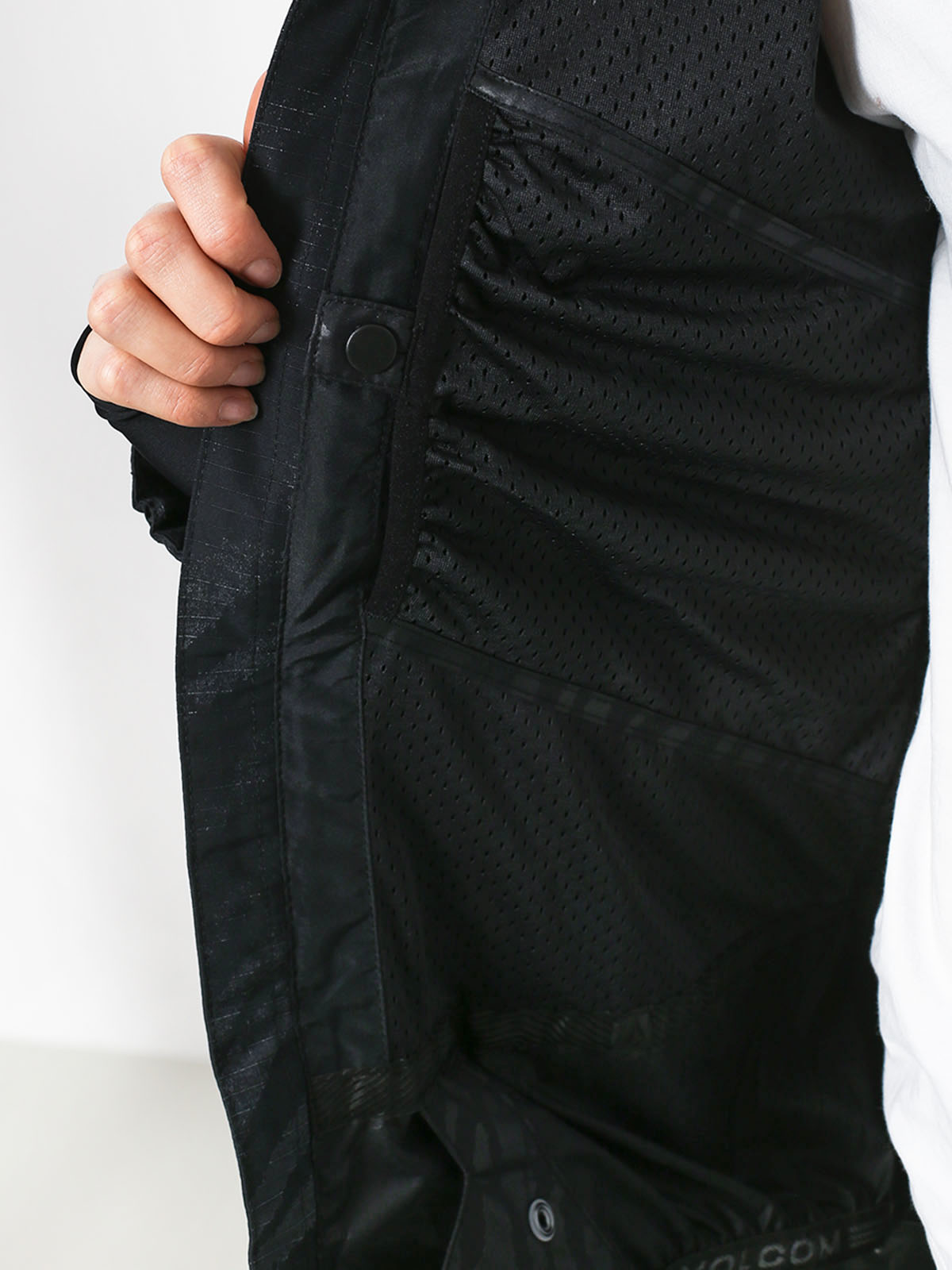 Womens Volcom Kuma Snowboard jacket (bkb)