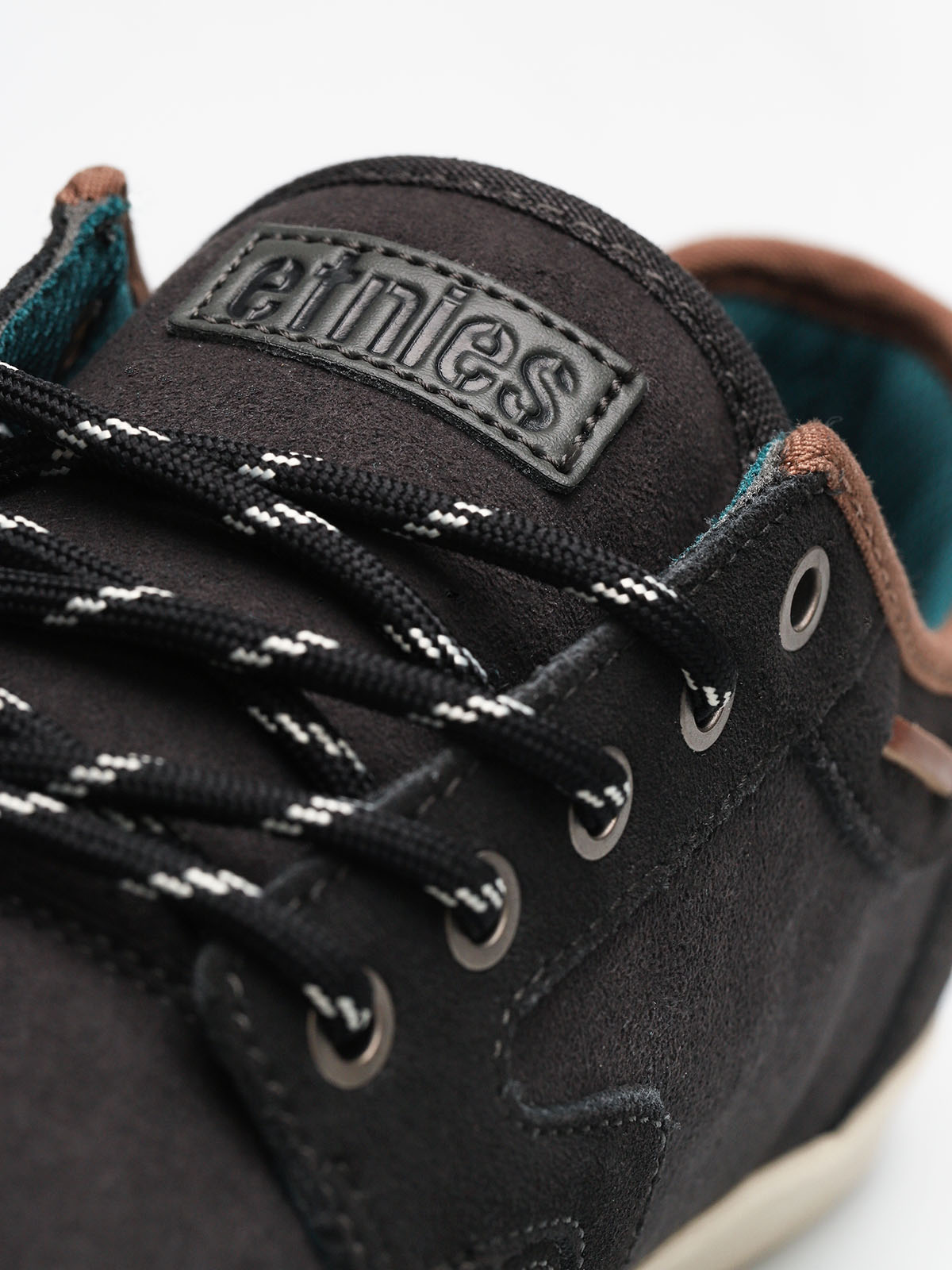 Etnies Dory Shoes (graphite)