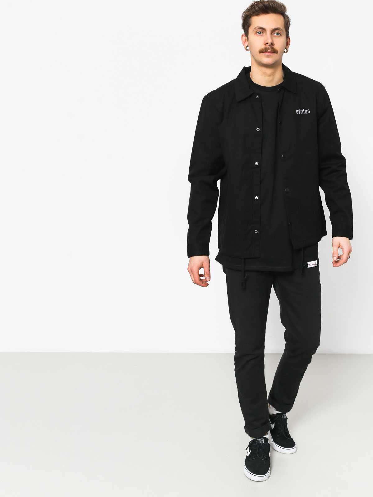 Etnies Staple Coaches Jacket (black)