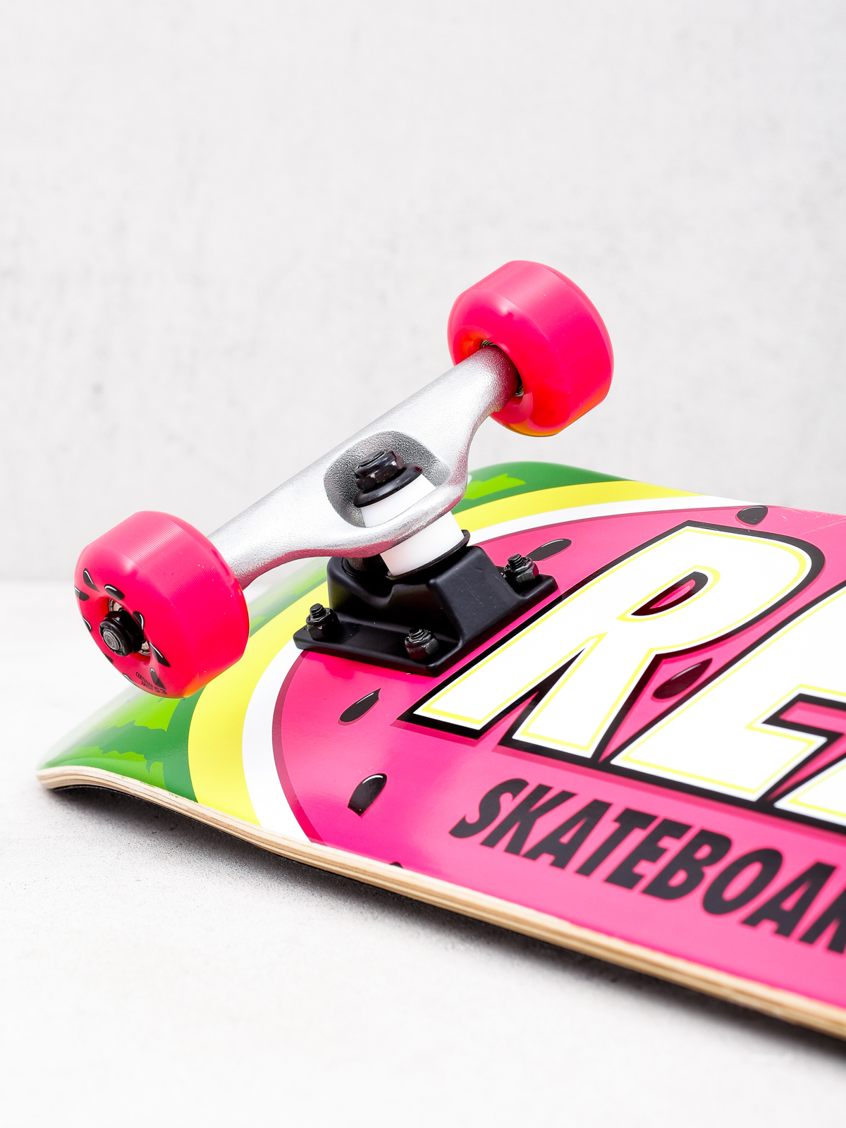 Real Watermelon Skateboard (green/red)
