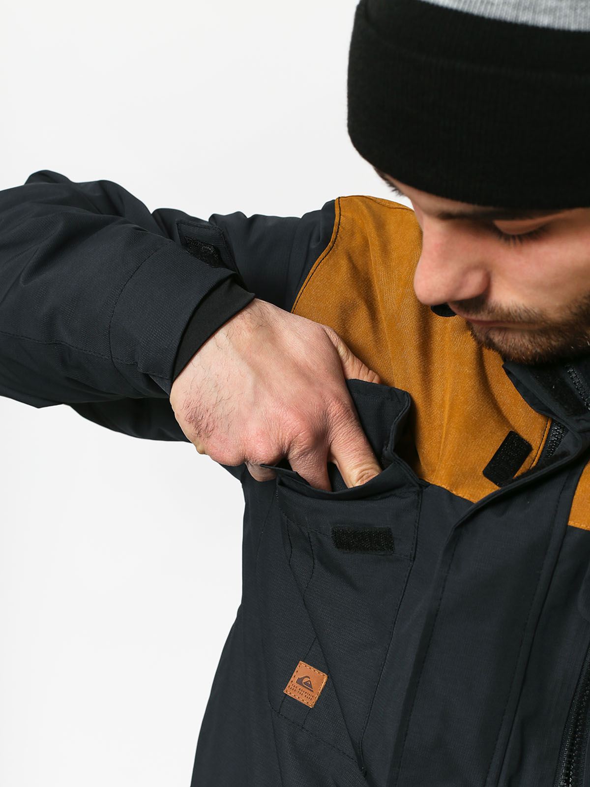 Mens Quiksilver Raft Snowboard jacket (black)