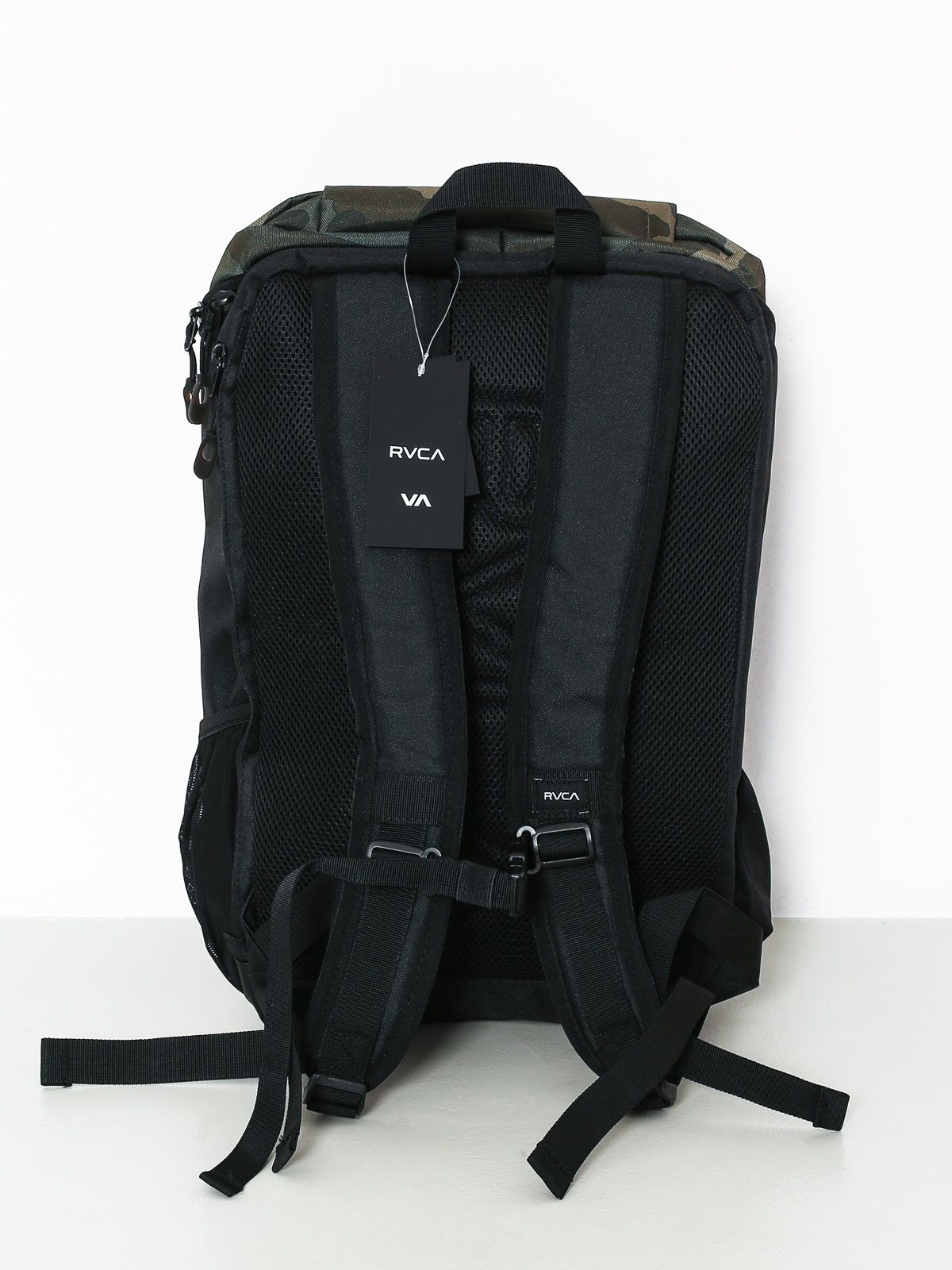 RVCA Voyage Skate Backpack (camo)