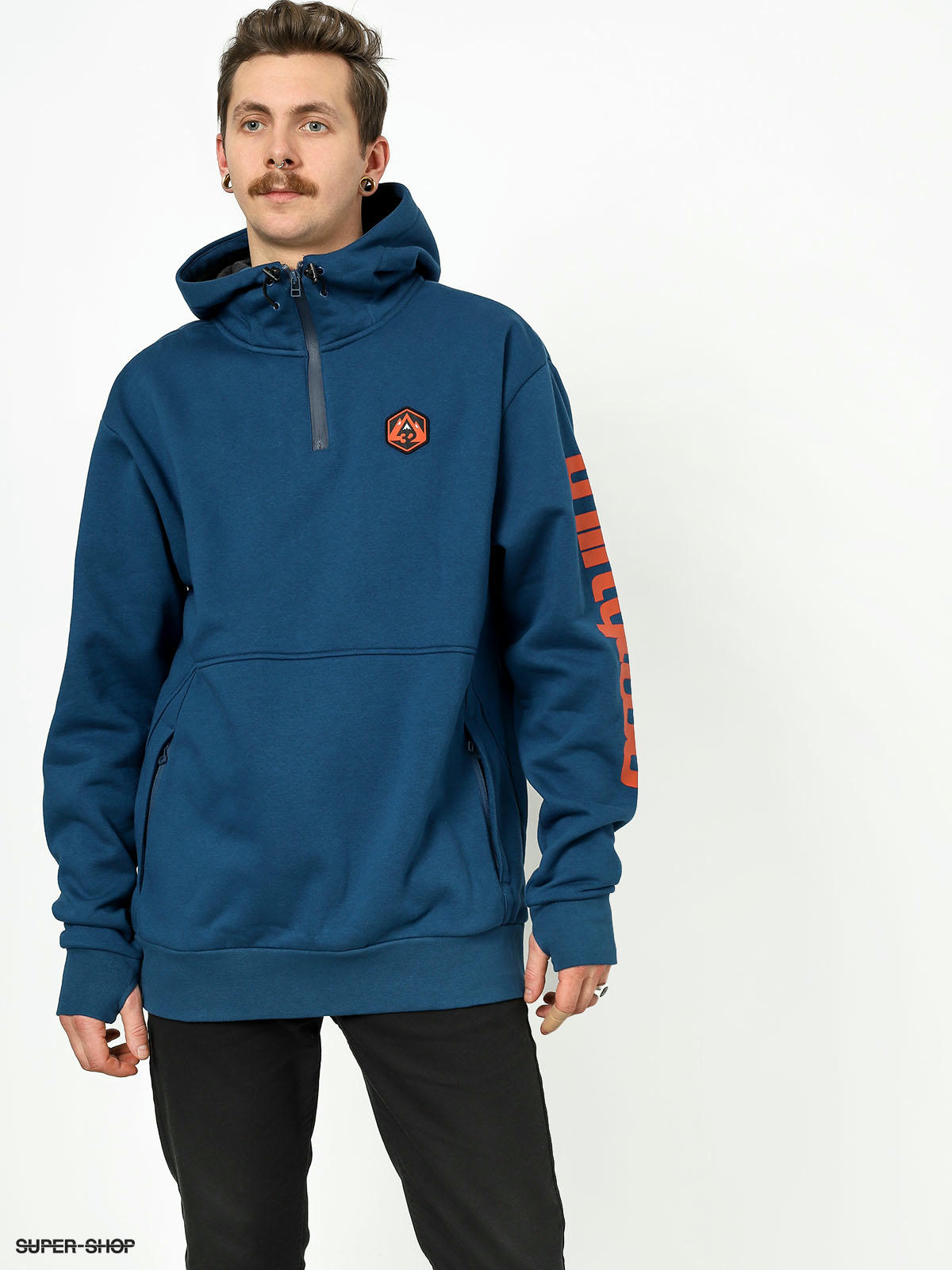 Thirtytwo hotsell stamped hoodie