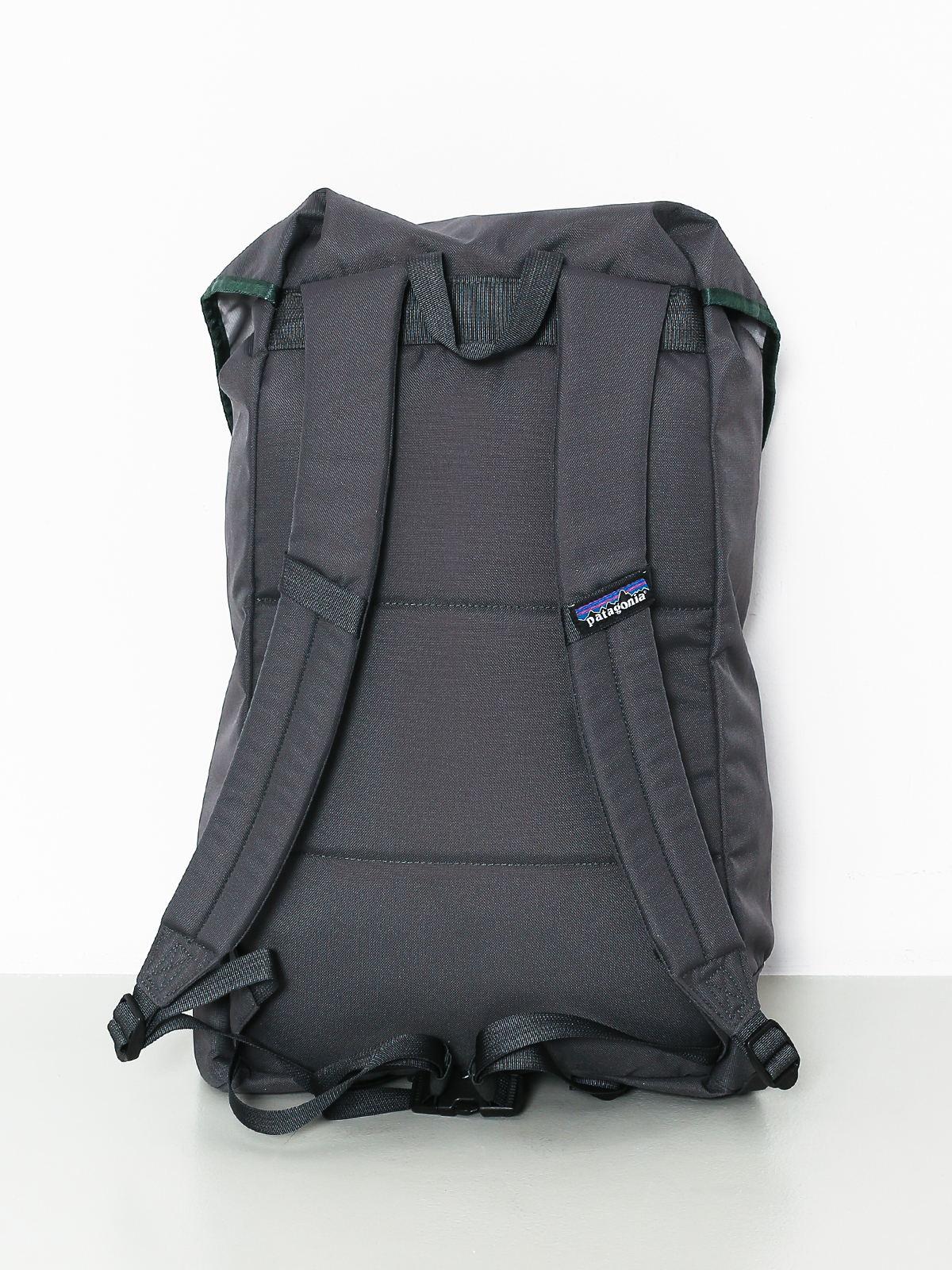 patagonia arbor classic pack 25l forge grey