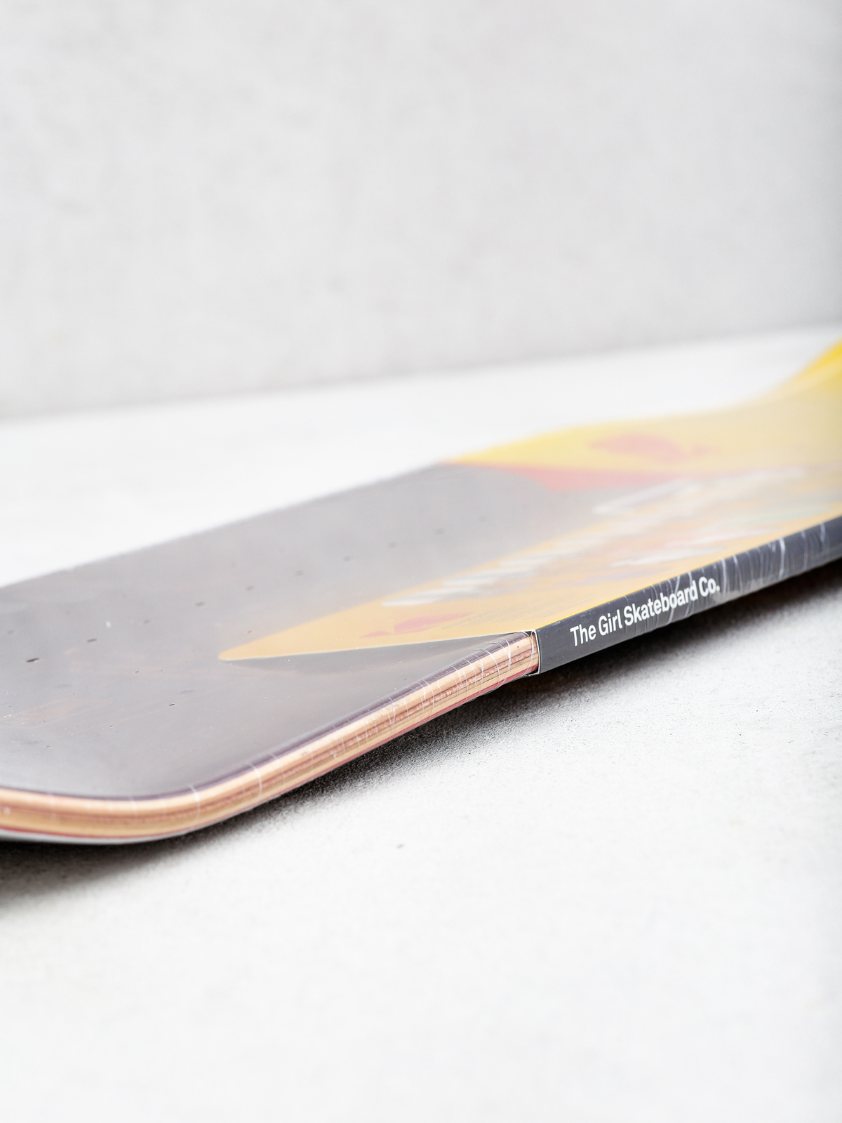 Girl Skateboard Mike Mo Kodak Deck (white/black)