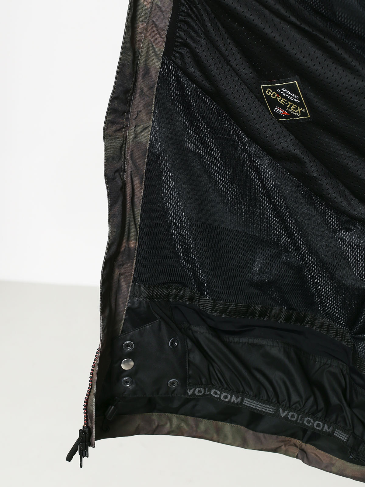 Mens Volcom Stone Gore Tex Snowboard jacket (cam)