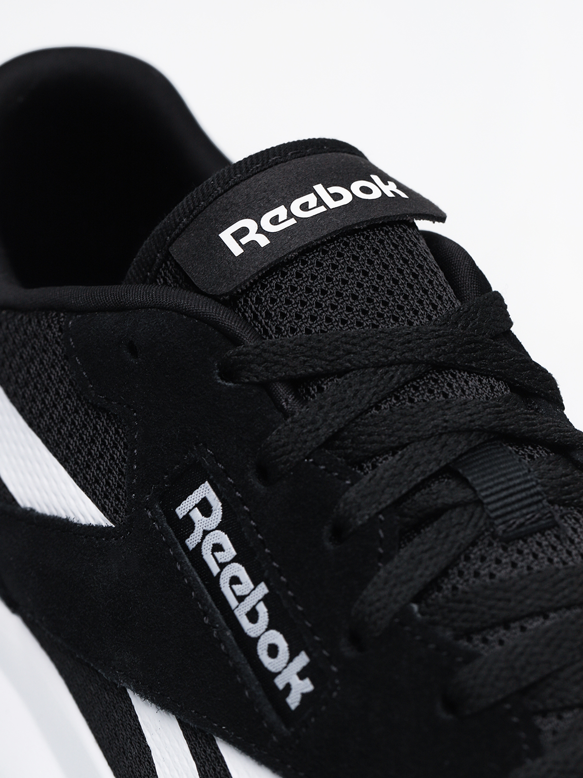 Reebok Royal Ultra Edge Shoes (black/white/gum)