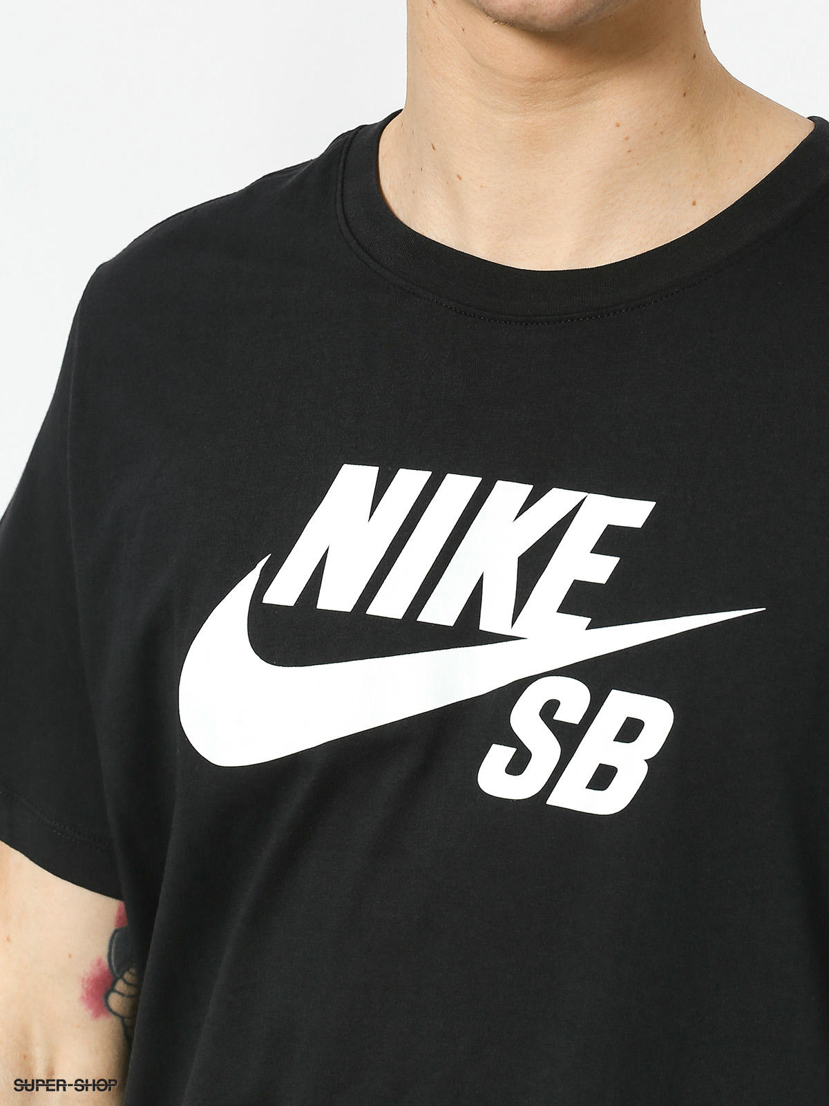 black nike sb shirt