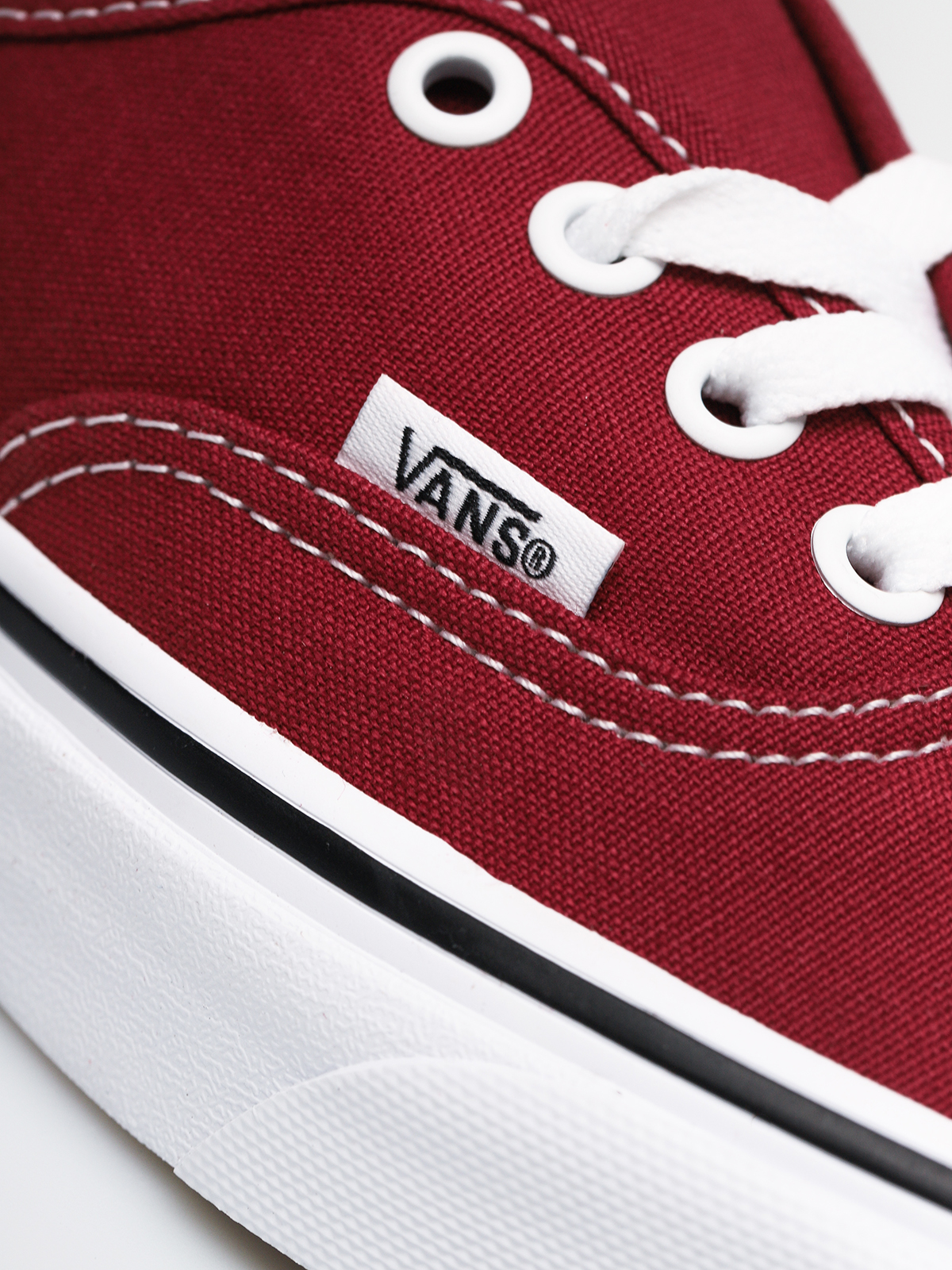 Vans Authentic Shoes (rumba red/true white)