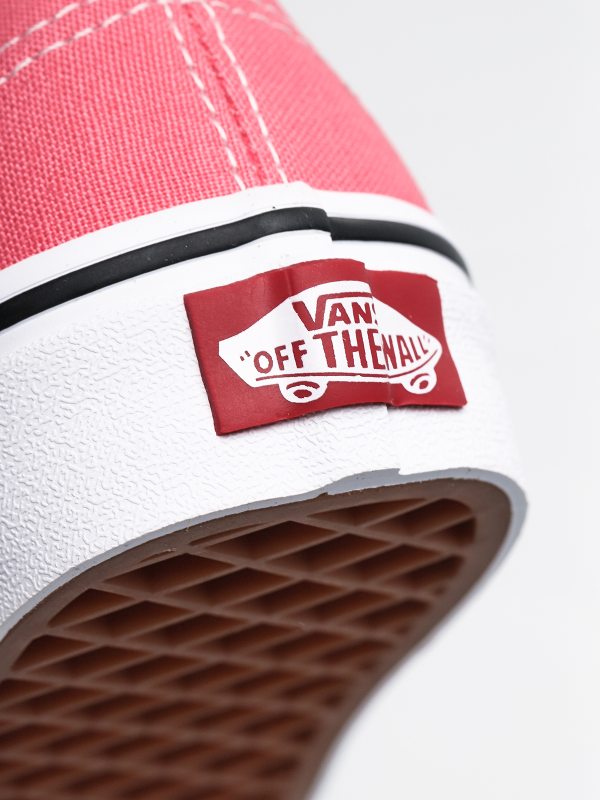 Vans Authentic Shoes (strawberry pink)