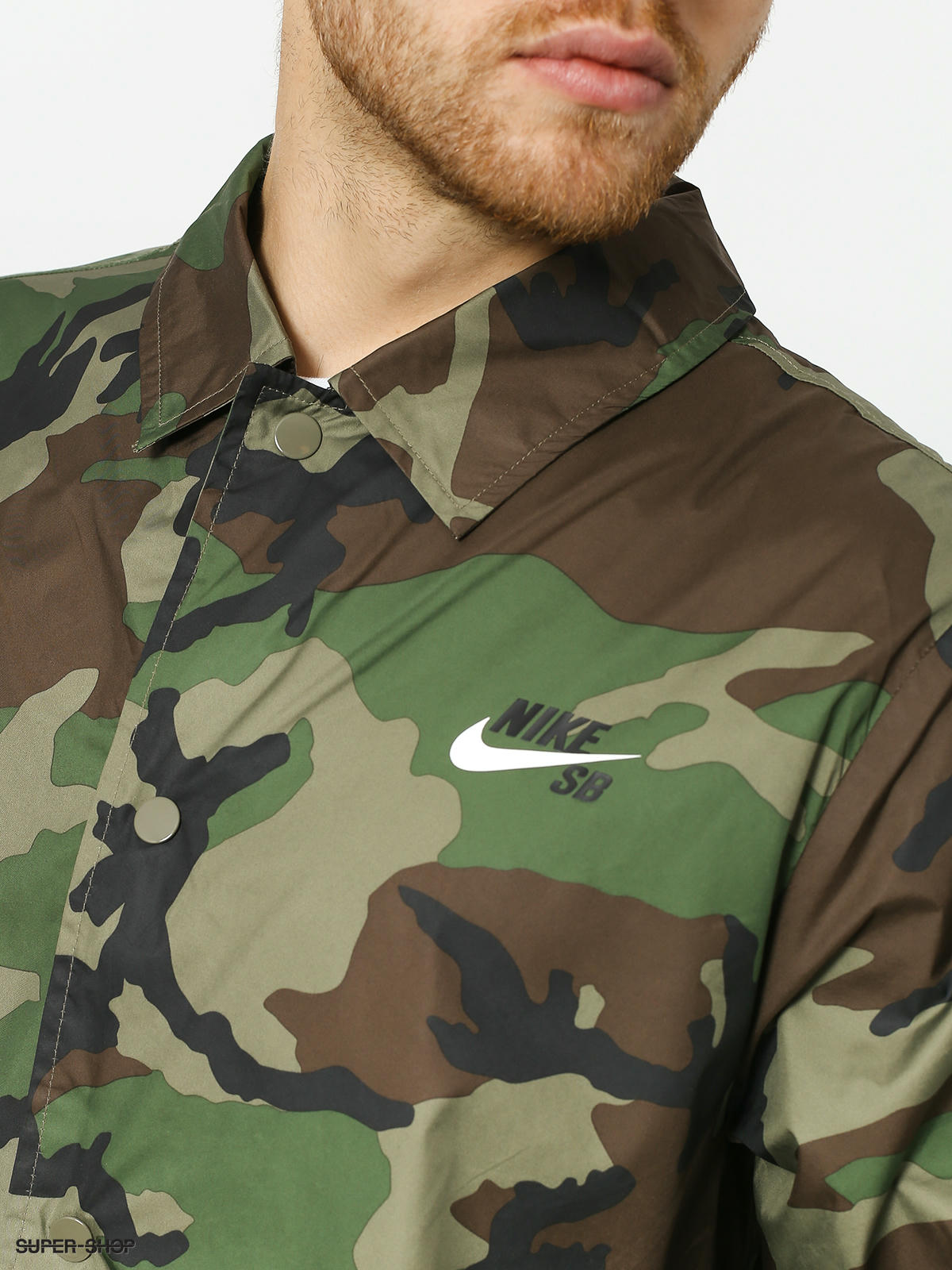 Nike sb camo coach 2025 jacket