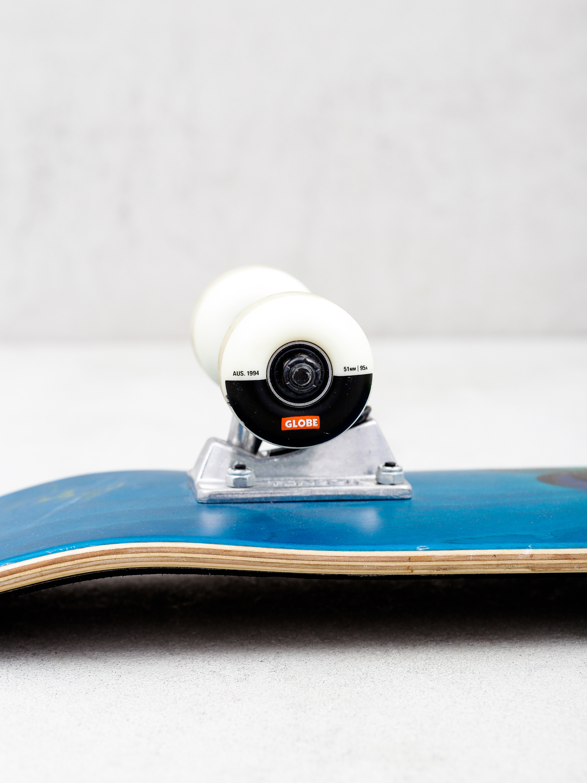 Globe Victim Of Paradise Skateboard - multicolor (blufaddye)