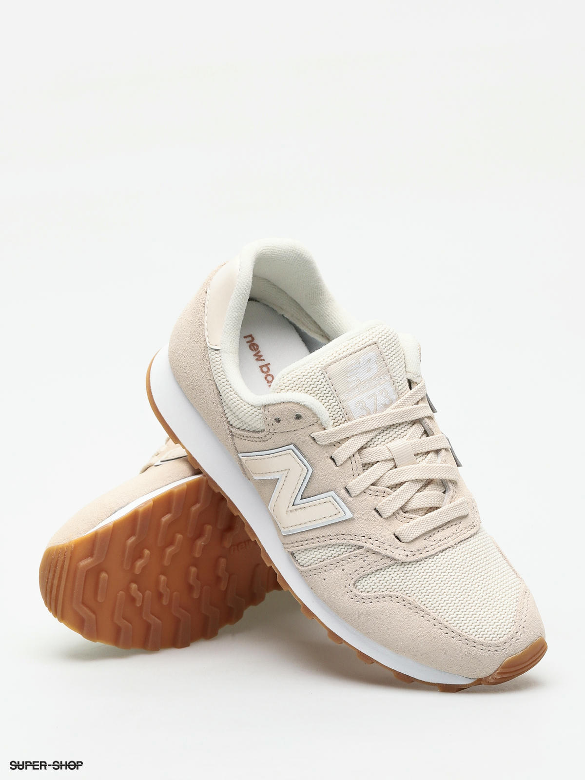 famous footwear new balance womens