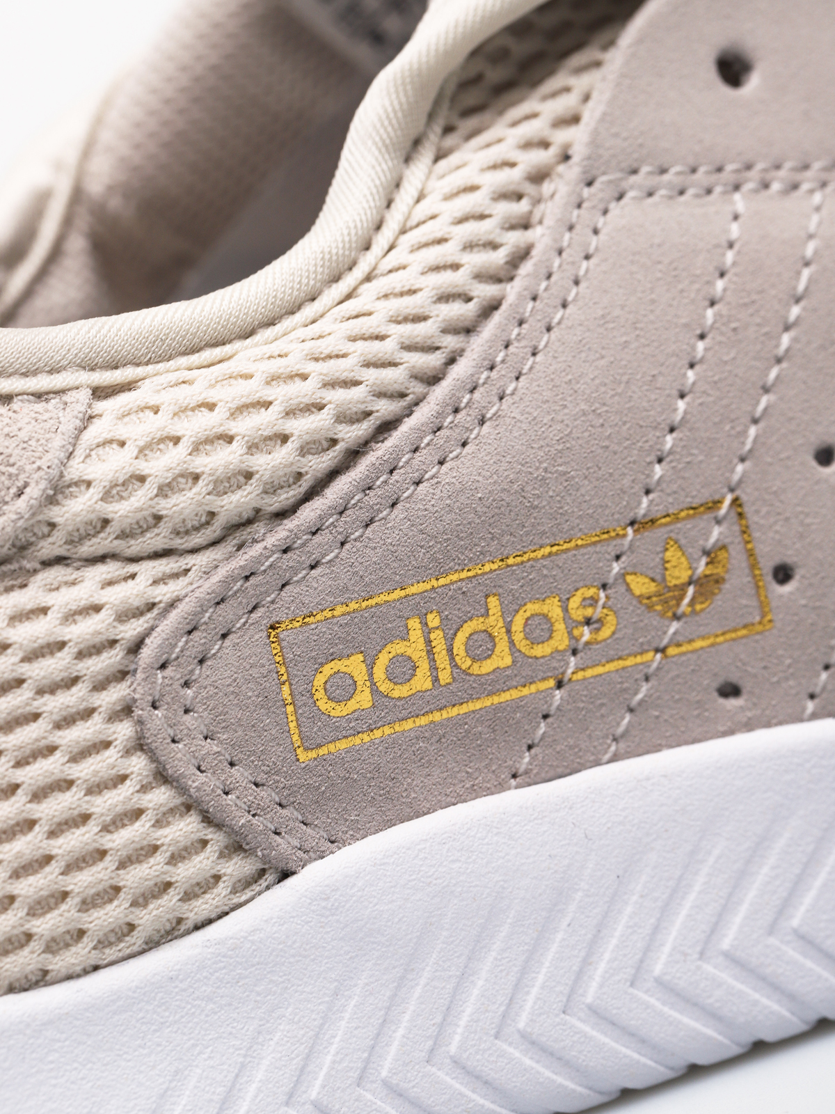 adidas 3St 003 Shoes (cbrown/ftwwht/gum4)
