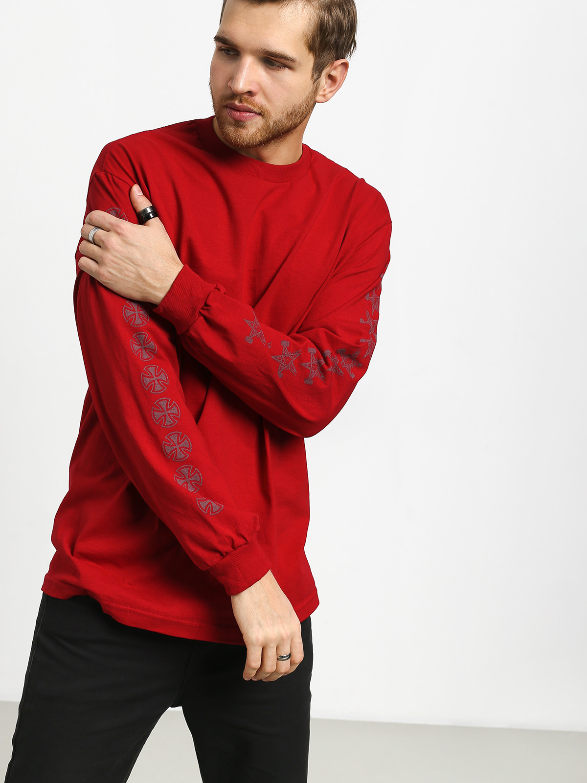 Independent Thrasher Pentagram Cross Longsleeve (red)