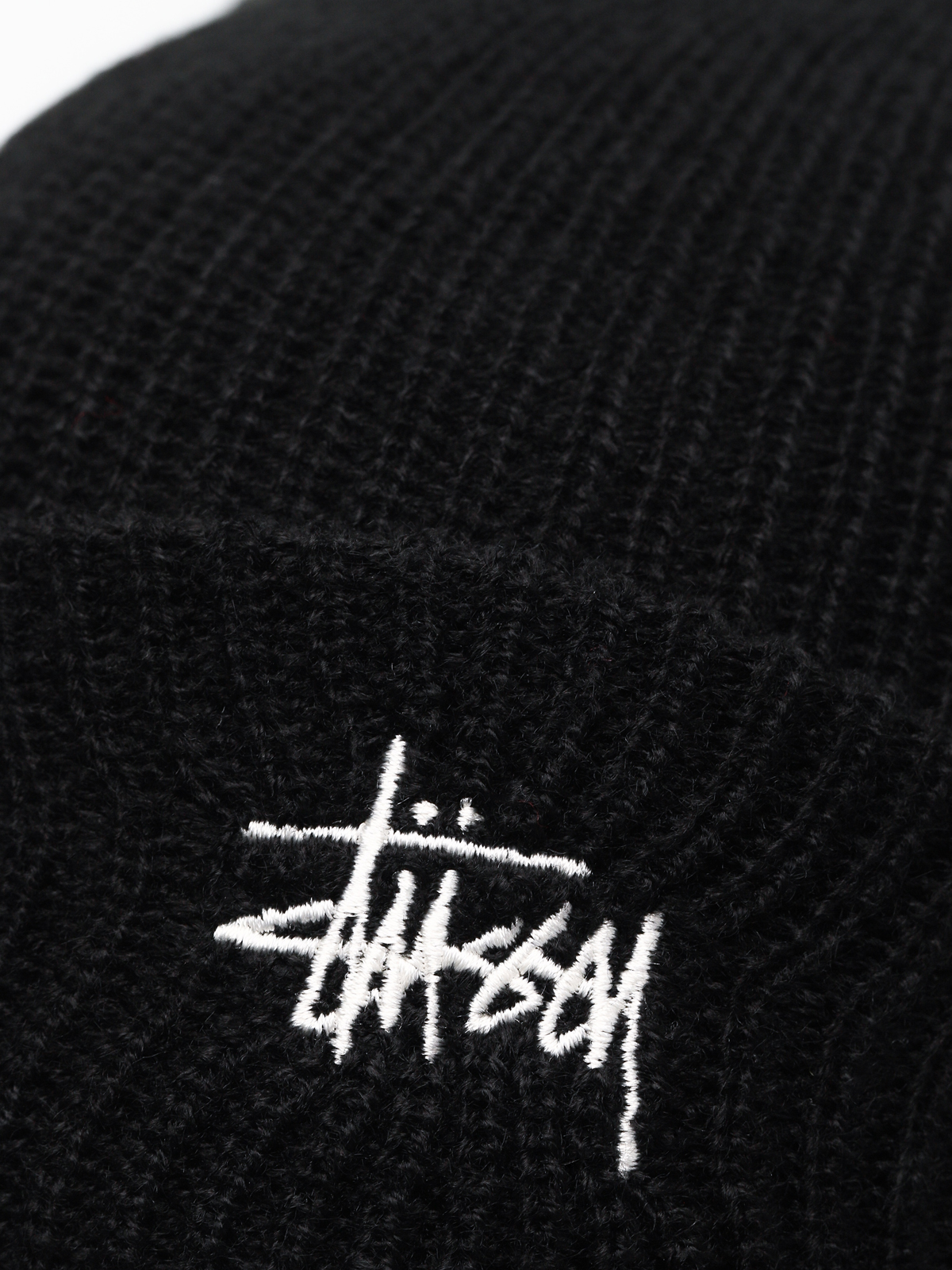 stussy basic cuff beanie black