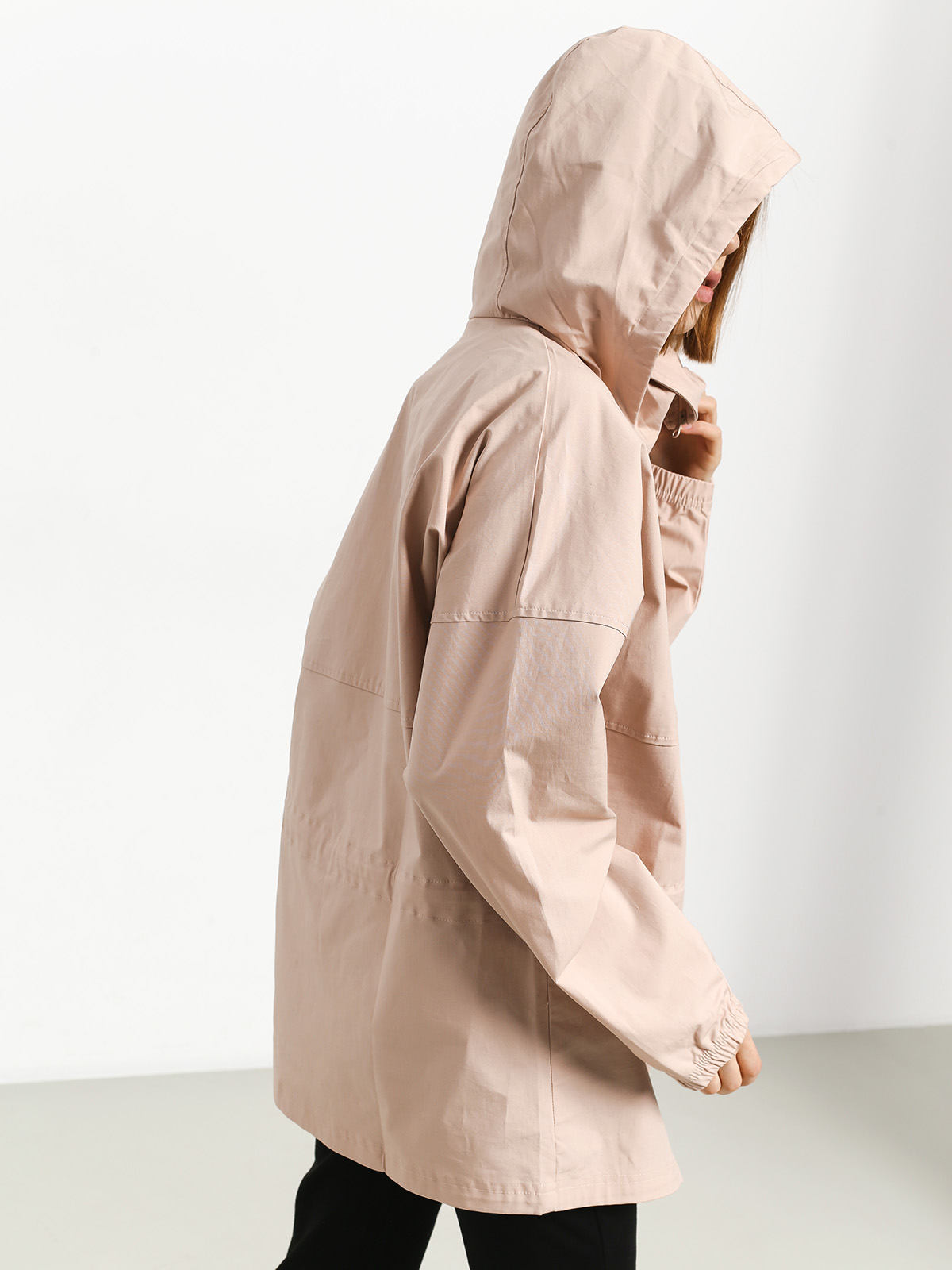Reebok Jacket eS Anorak Wmn (bare beige)