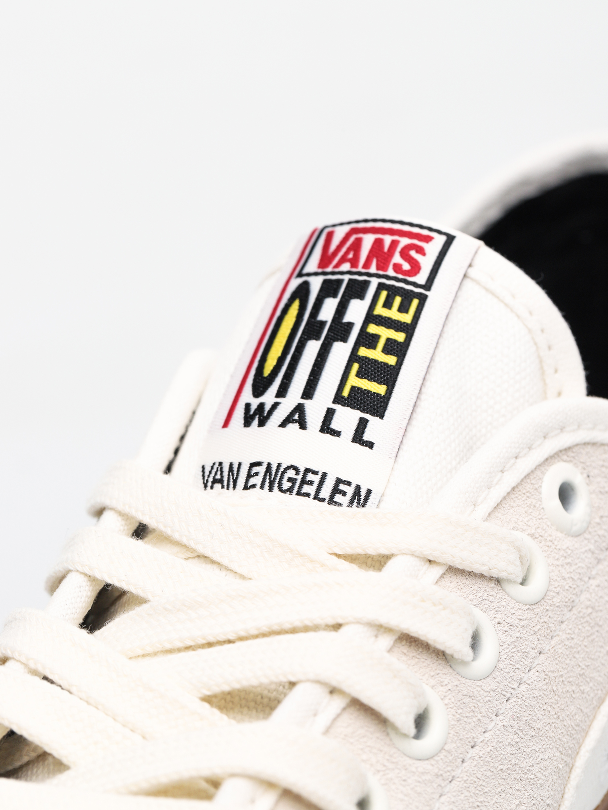 Vans Av Classic Pro Shoes (marshmallow/classic gum)