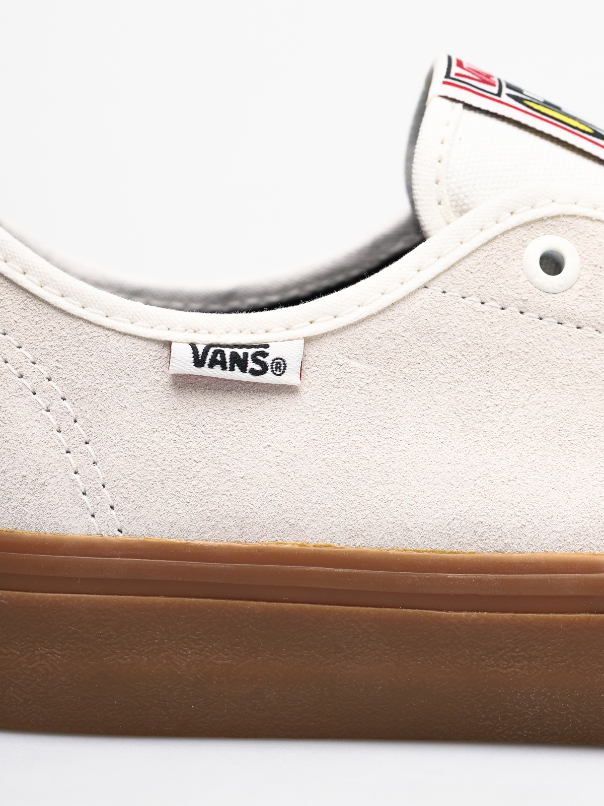 Vans Av Classic Pro Shoes (marshmallow/classic gum)
