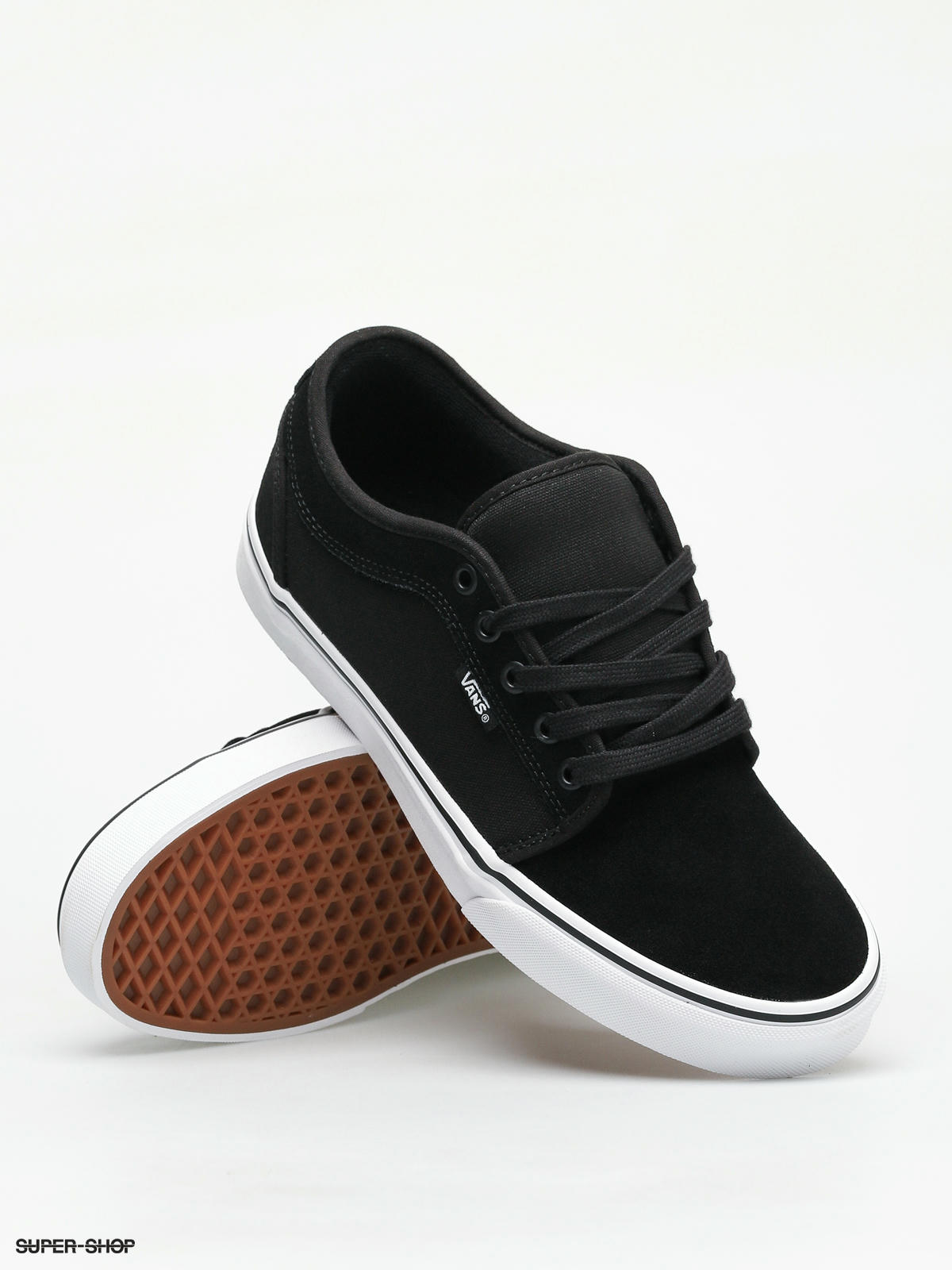 vans chukka low suede black