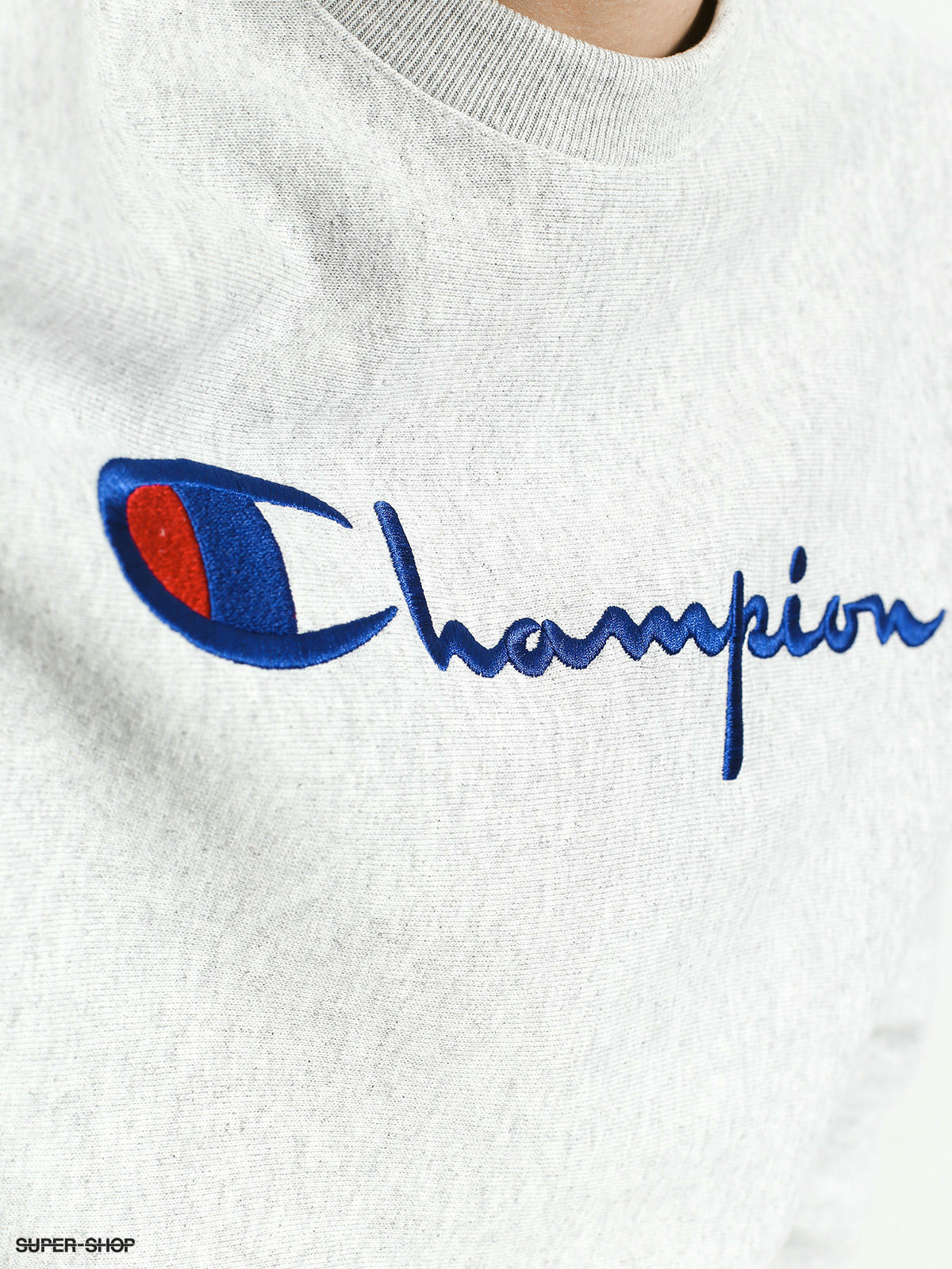 Champion crewneck cheap big logo