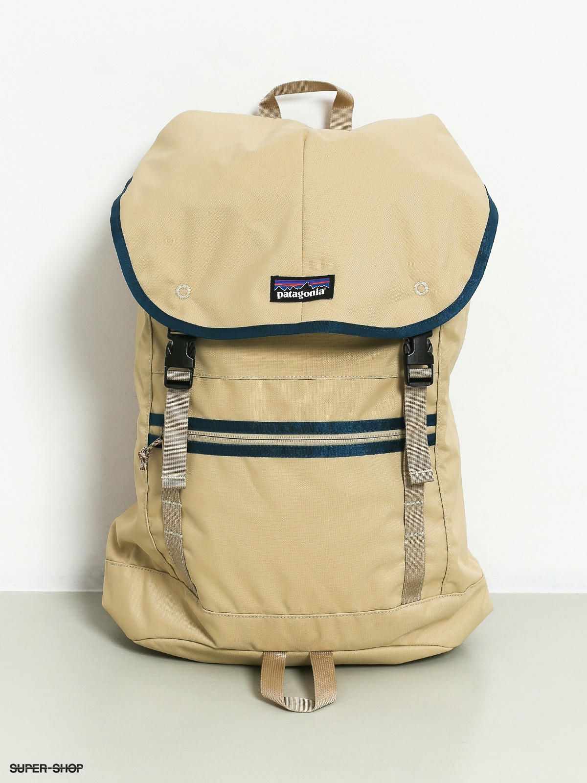 Patagonia Arbor Classic Pack 25L Backpack el cap khaki