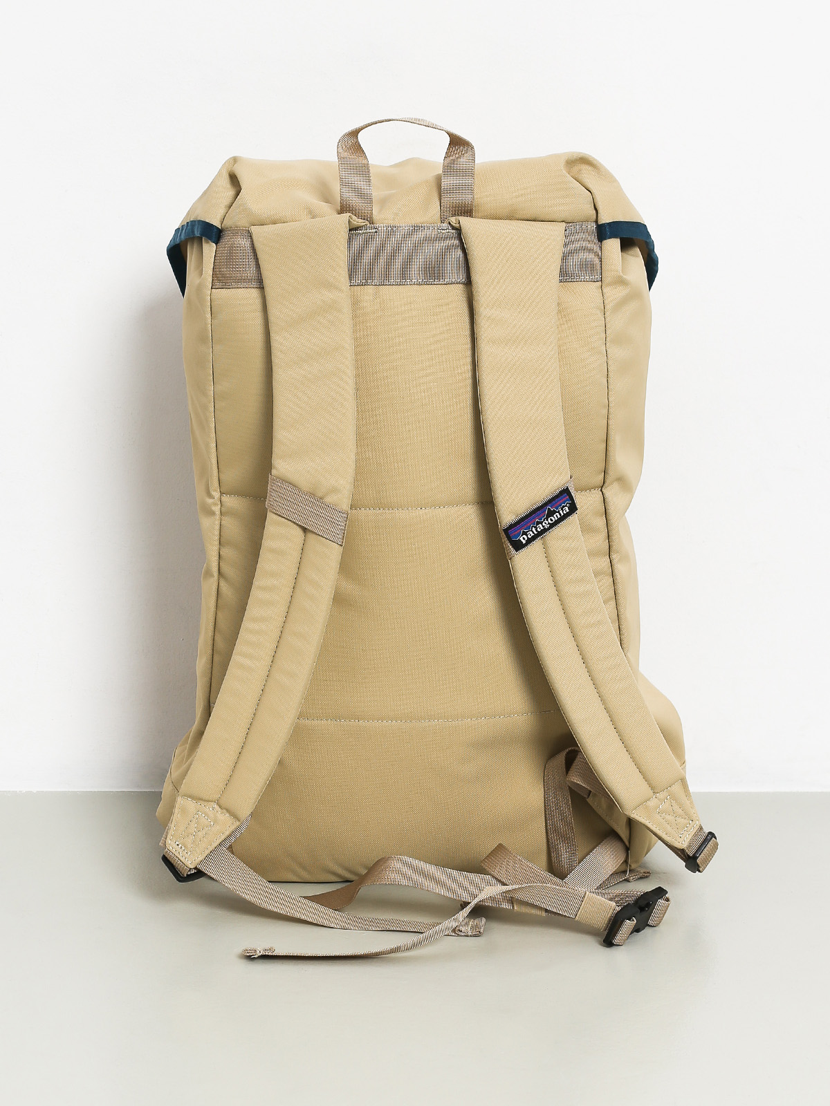Patagonia Arbor Classic Pack 25L Backpack (el cap khaki)