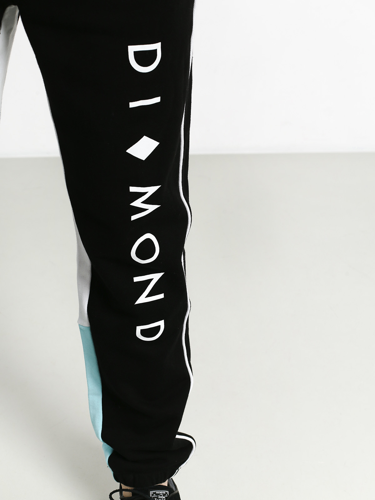 Diamond Supply Co. Fordham Sweatpants Pants (black)