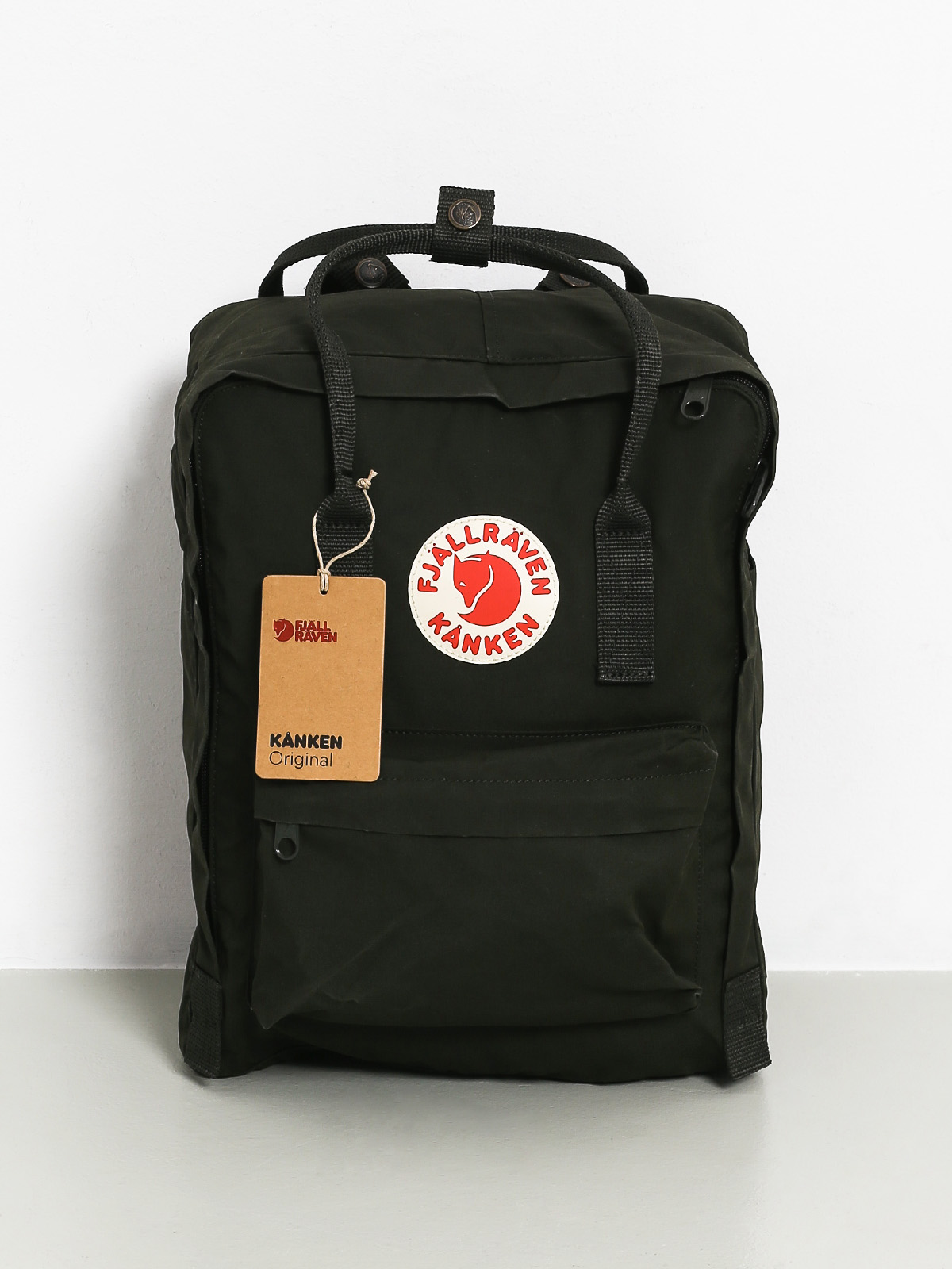 navy white kanken