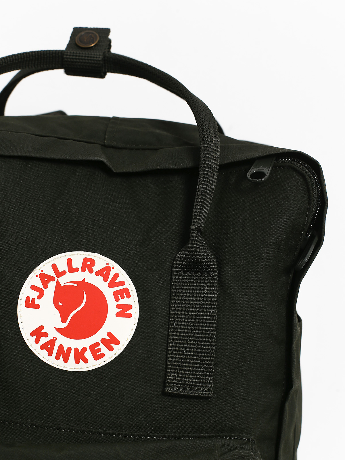 Fjallraven Kanken Backpack (deep forest)