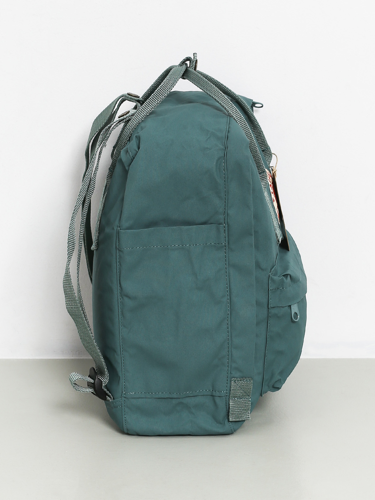 Fjallraven Kanken Rucksack (frost green)