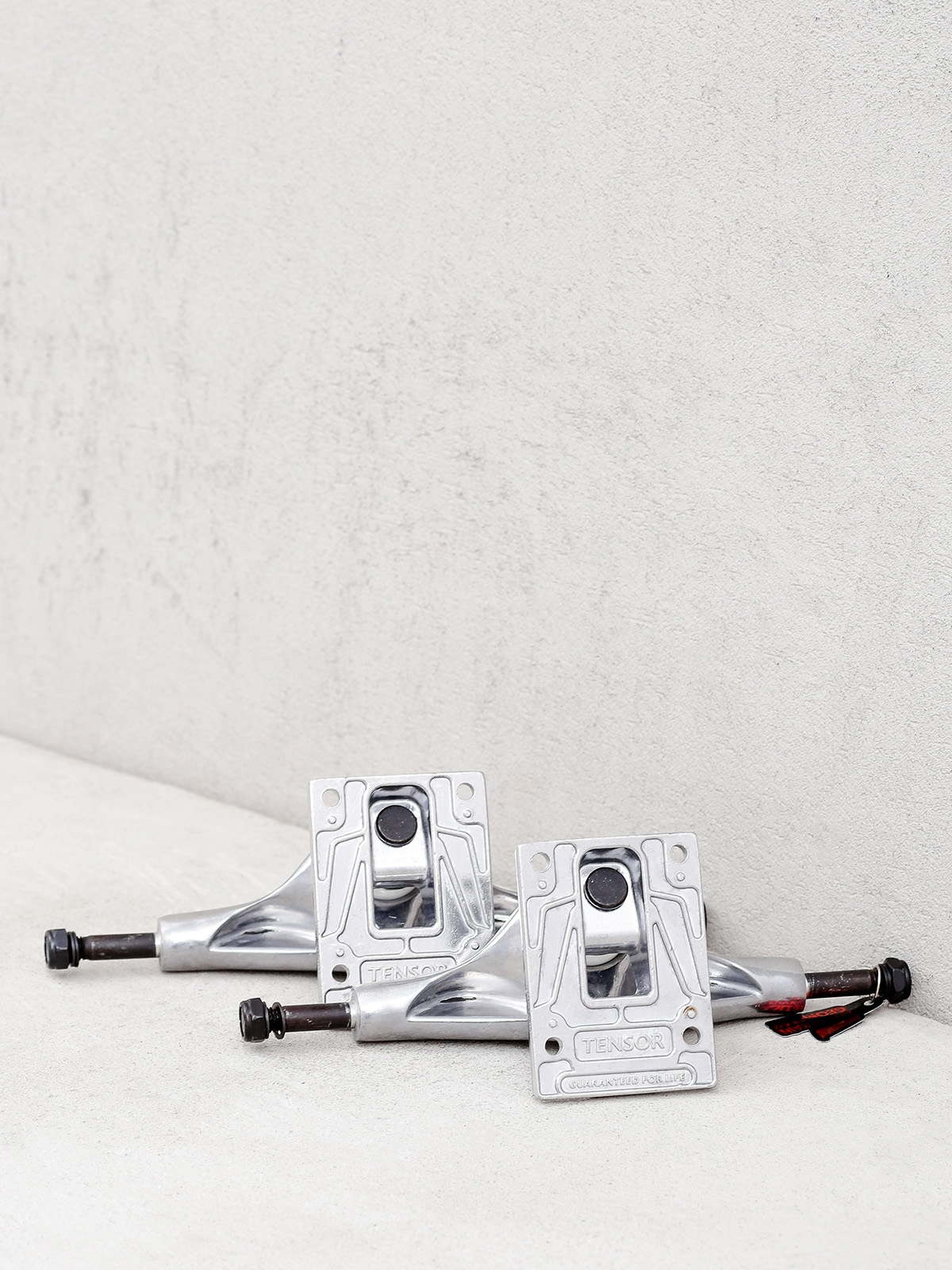 Tensor Alum Raw Trucks (raw)