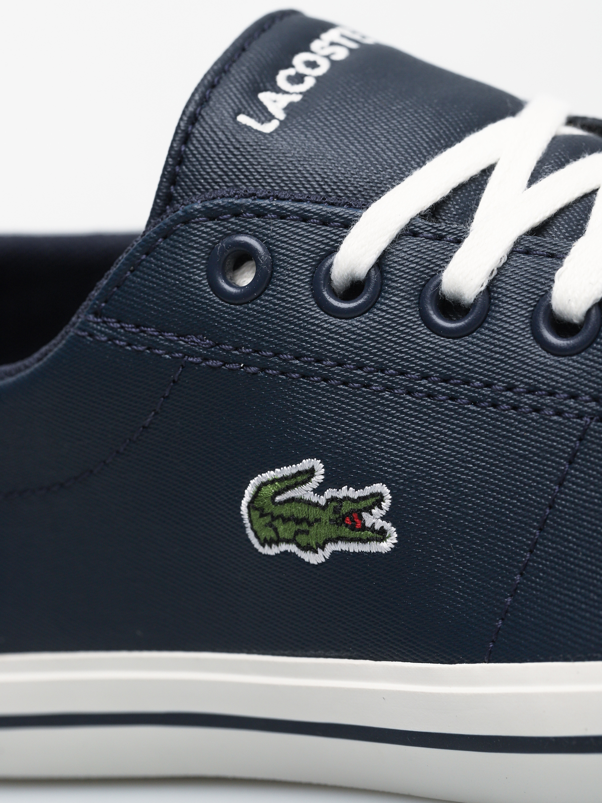 lacoste mens riberac