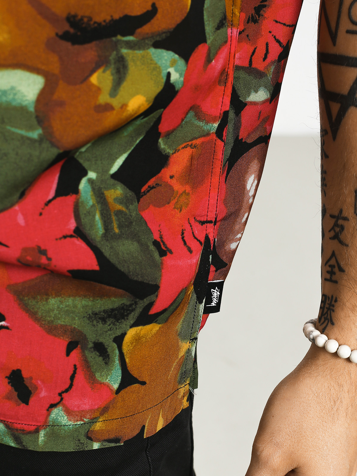 Stussy Watercolor Flower Shirt (black)