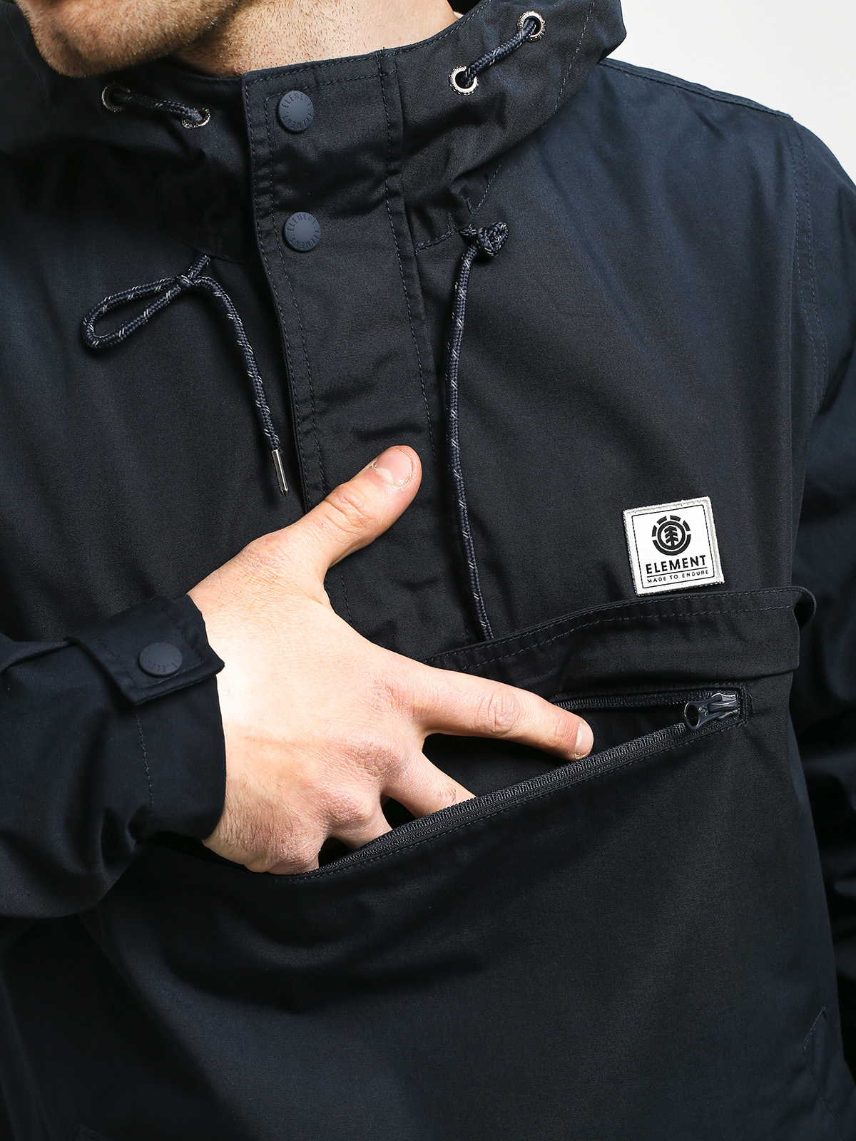 barrow light jacket element