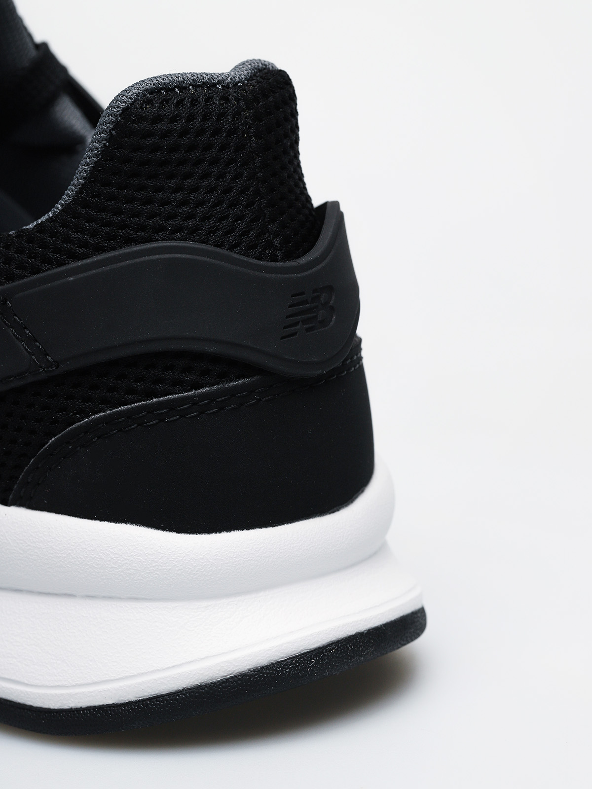 new balance 247 black