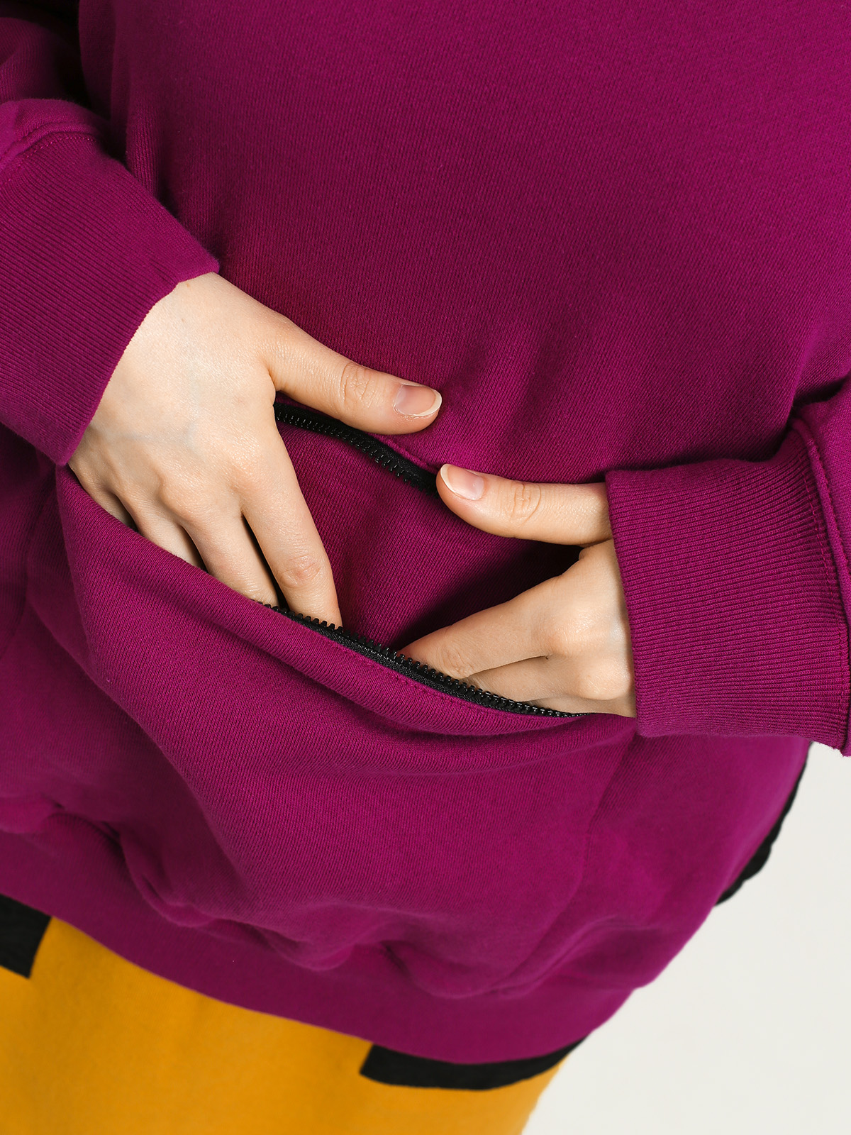 Stussy Simone Pocket Fleece Crew Sweatshirt Wmn (berry)