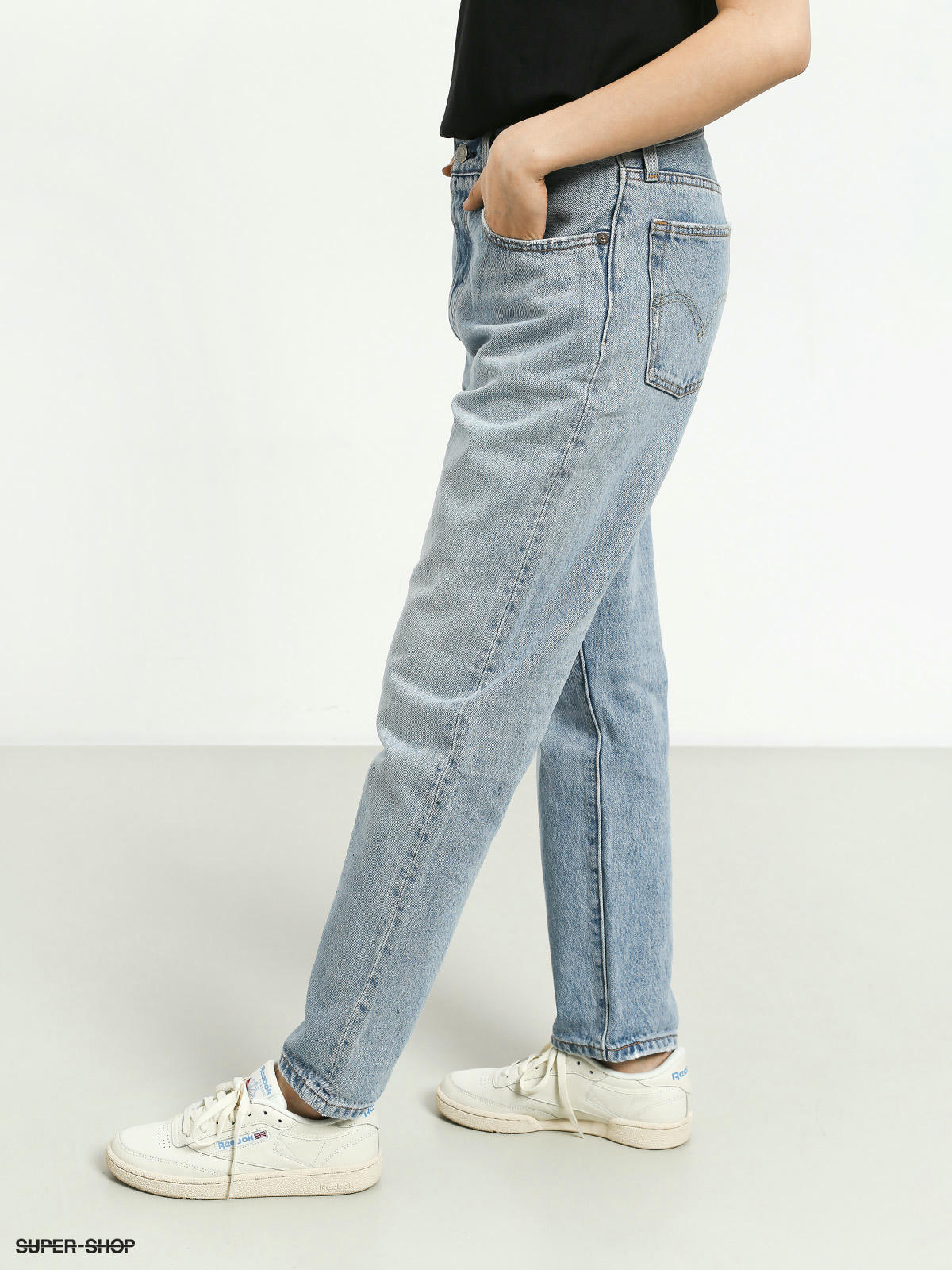 Levis store crop lovefool