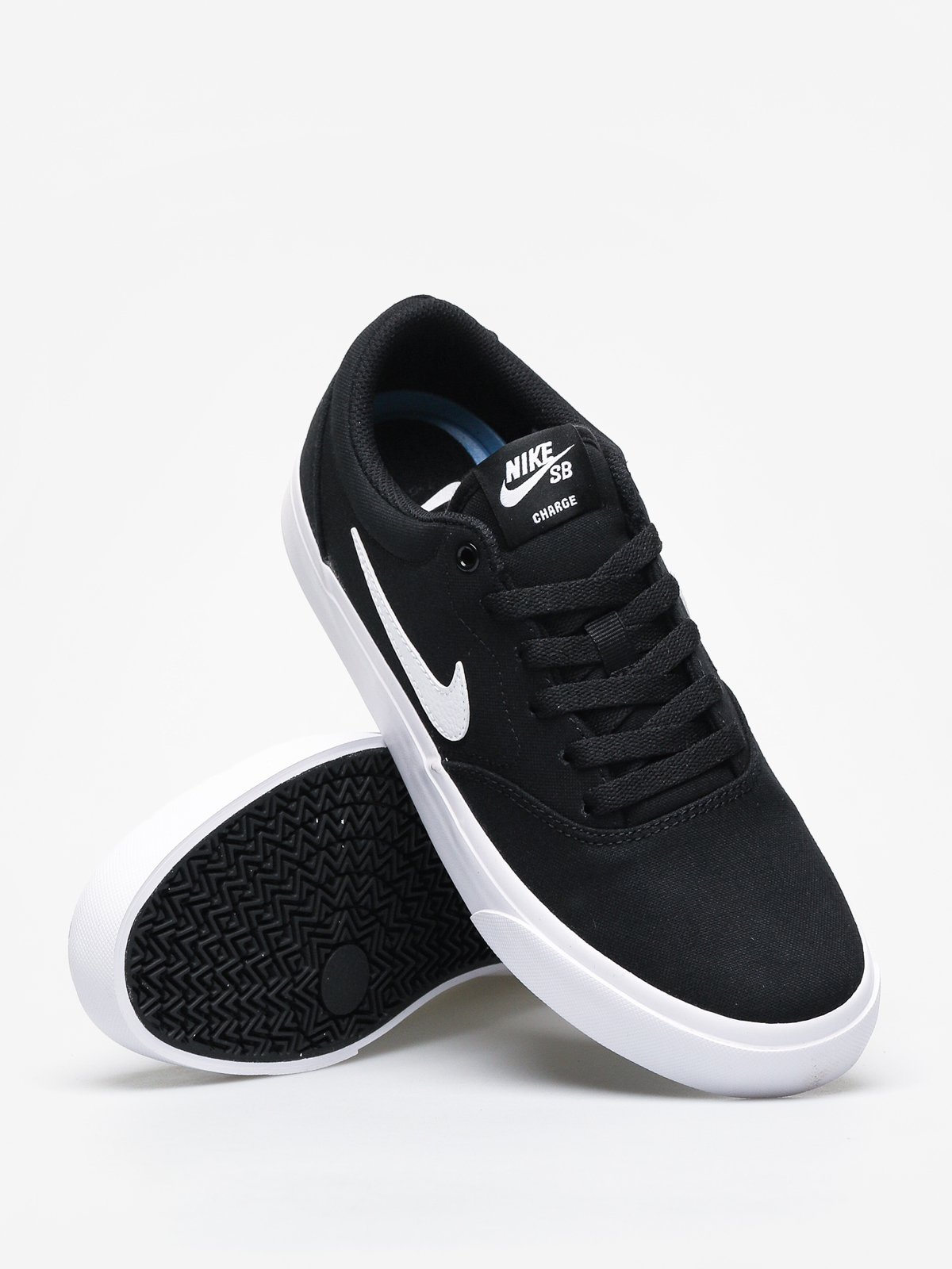 Nike SB Charge Slr Shoes (black/white) Nike SB Charge Slr Shoes (black/white)