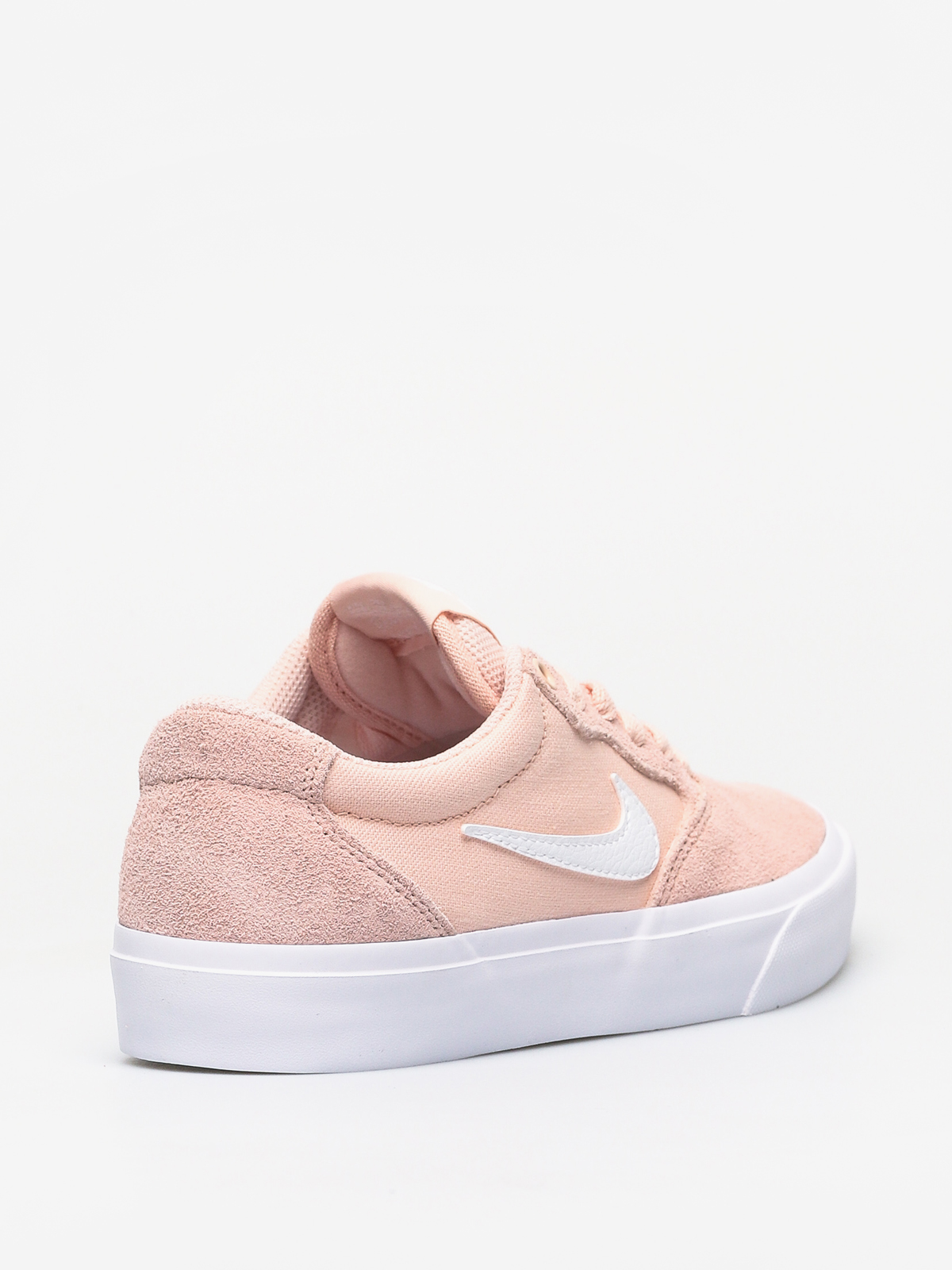 nike sb chron slr suede mix sneakers in white