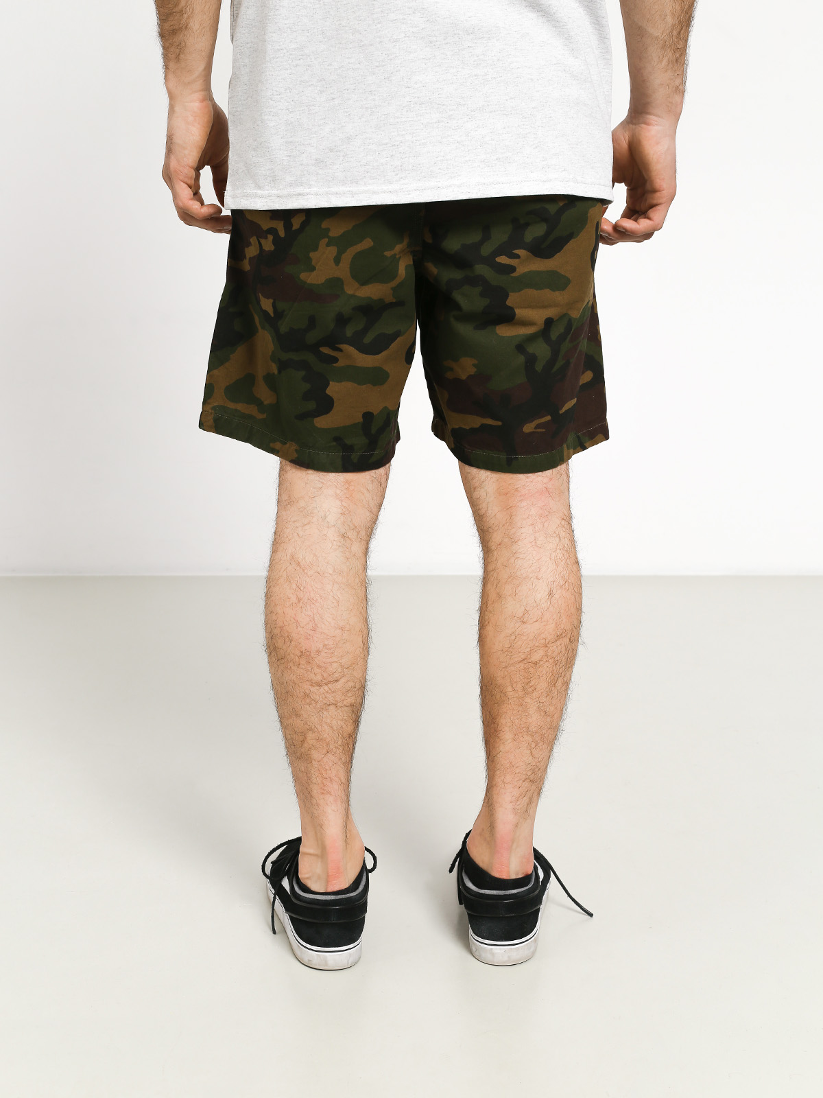 bermudas vans