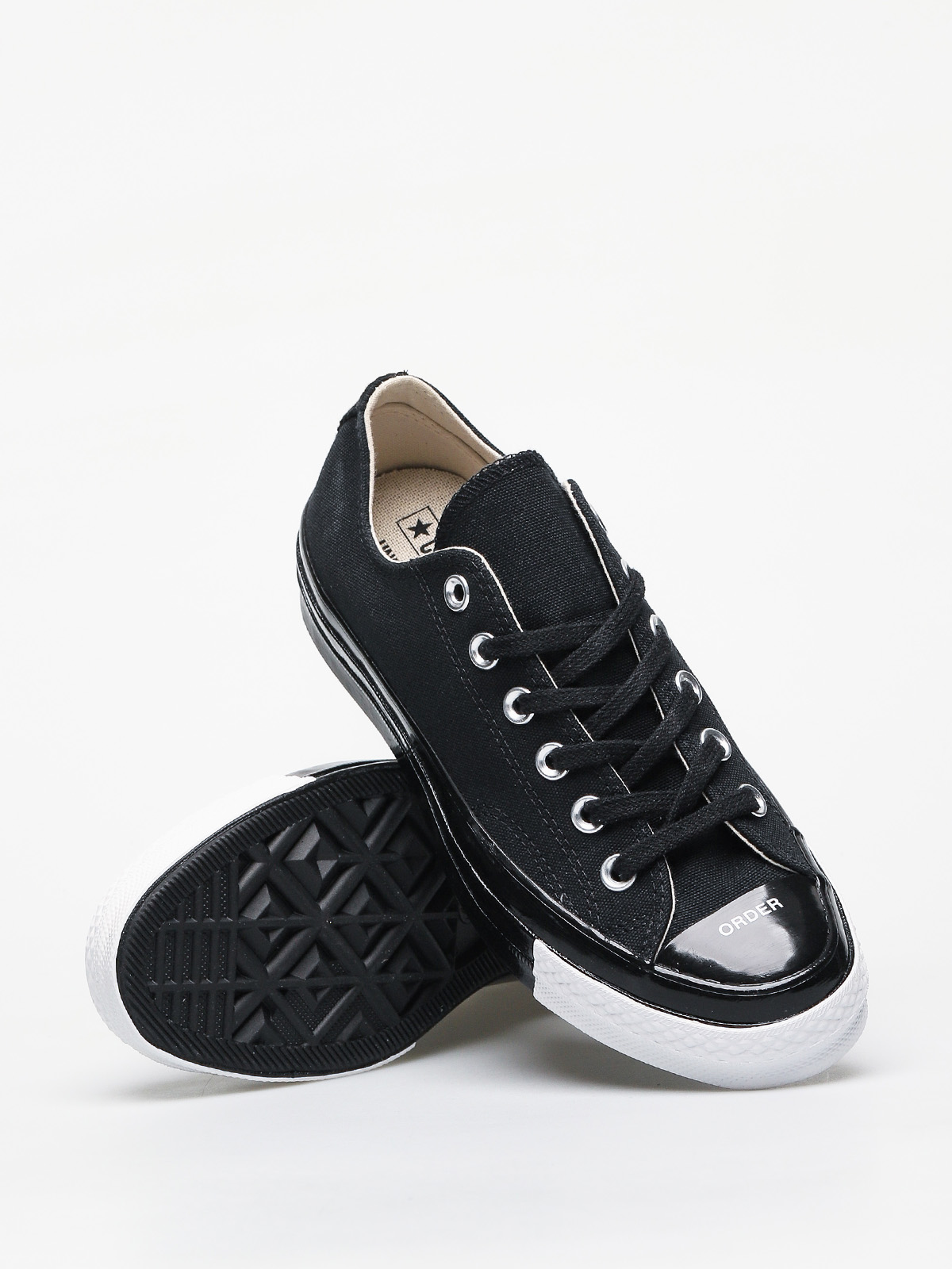 undercover converse black