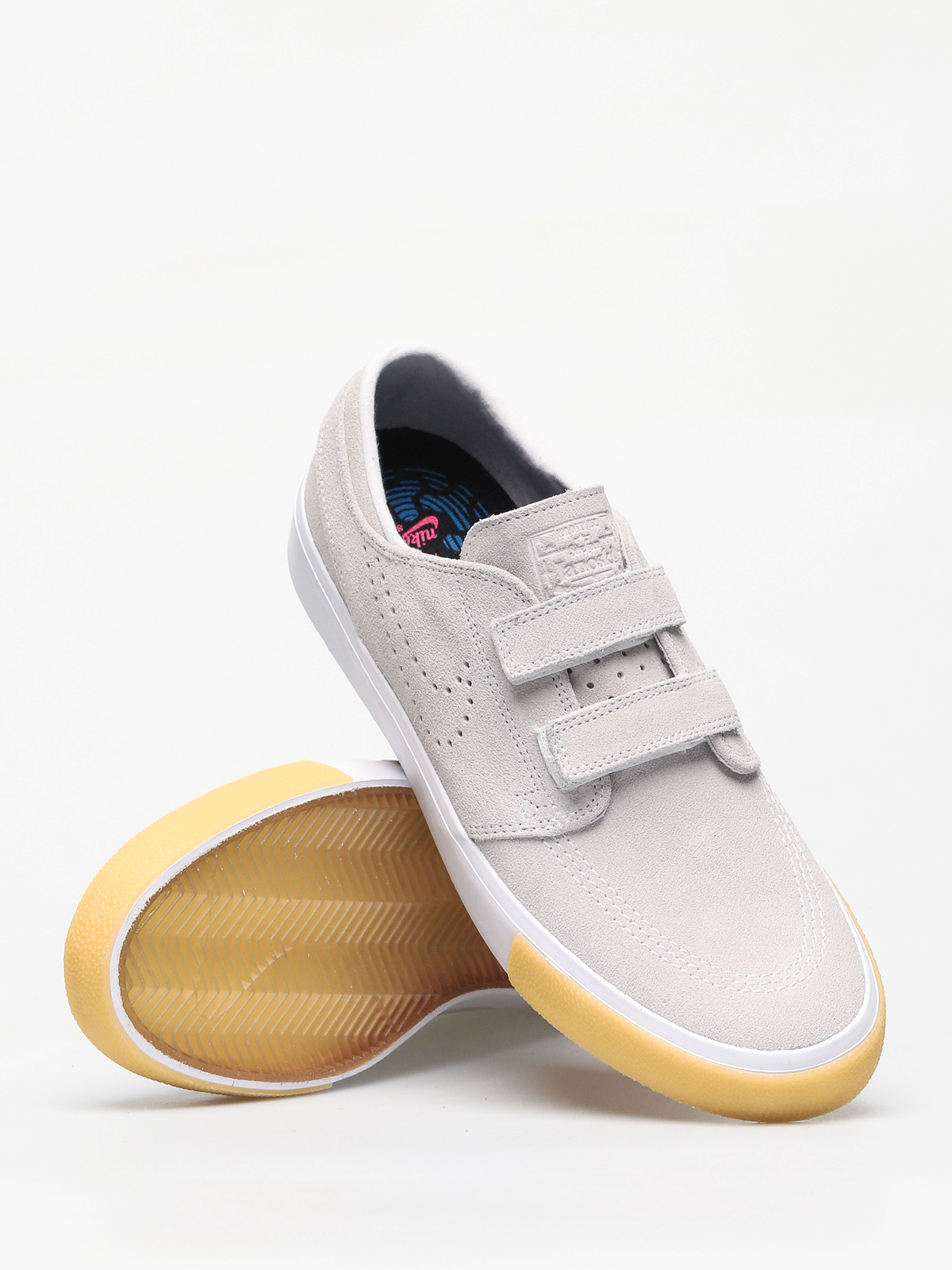 Janoski ac store