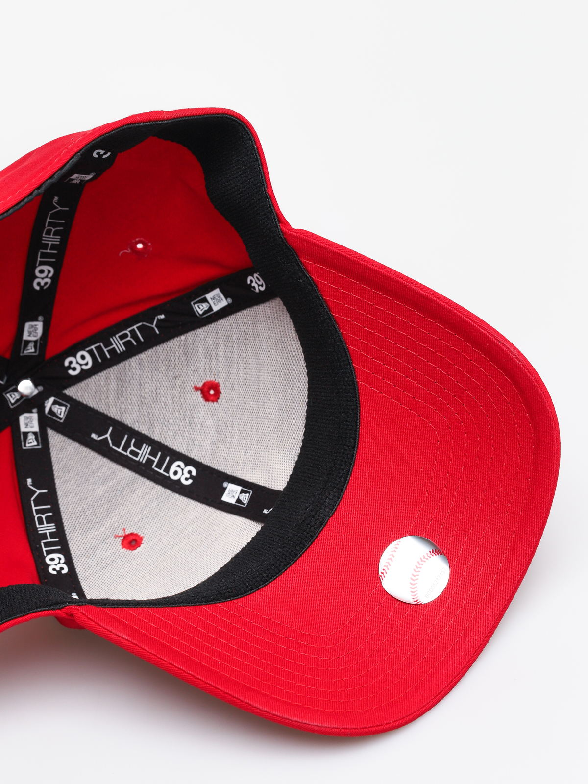 New Era 3930 League Basic New York Yankees ZD Cap (scarlet/optic white)