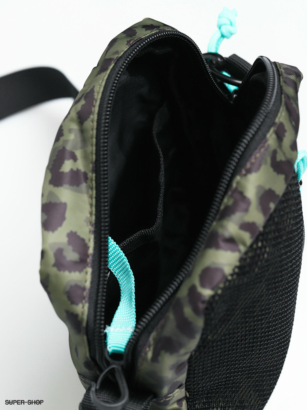 diamond supply co luggage