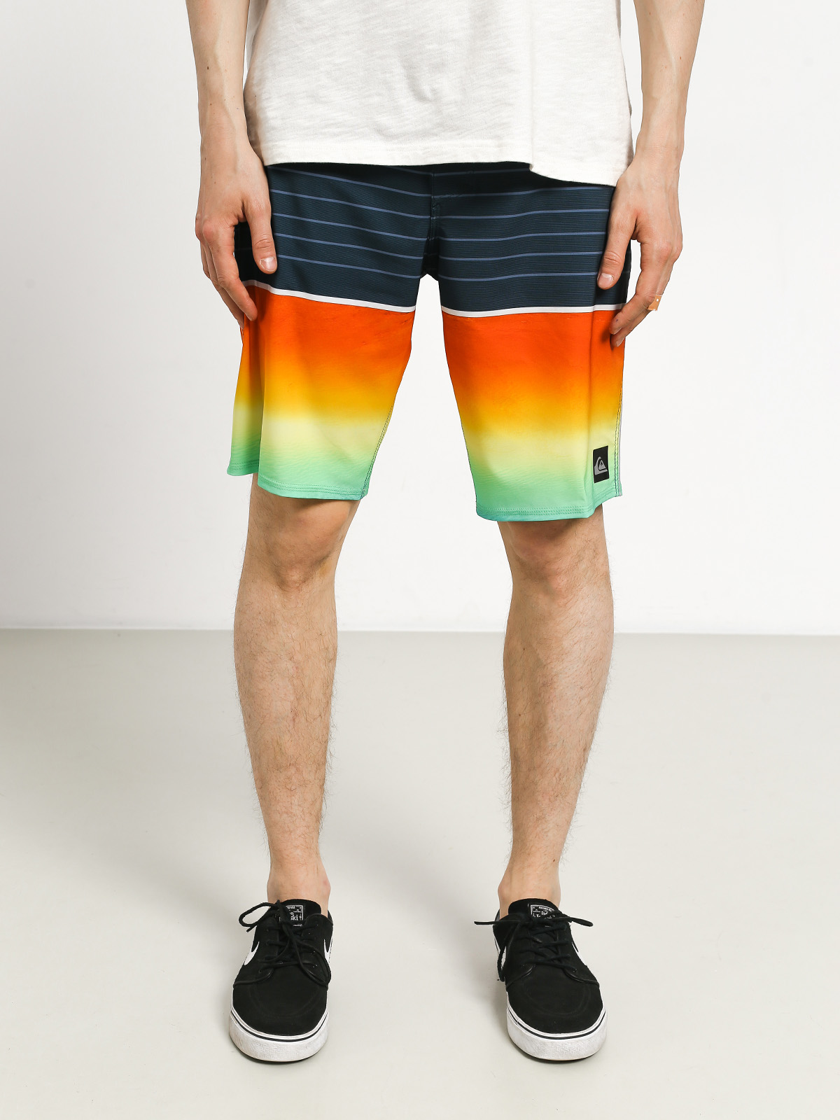 Quiksilver highline slab hot sale 20 boardshorts