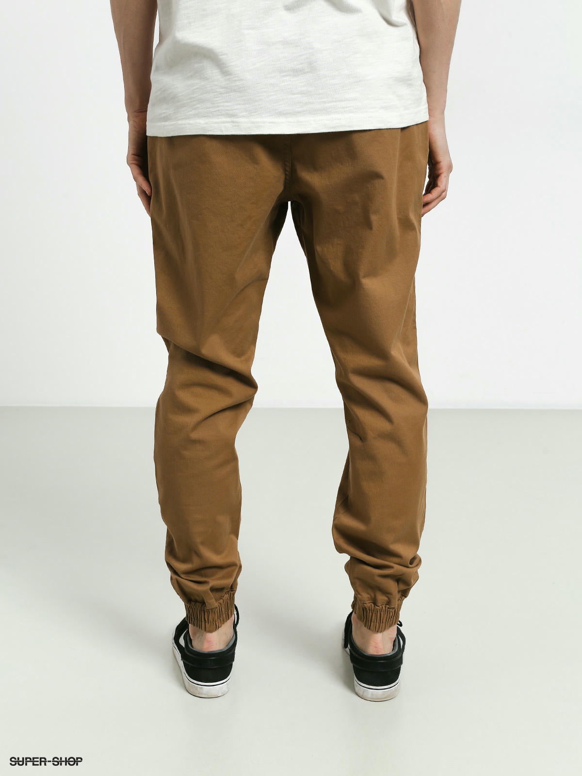 beige jogging pants