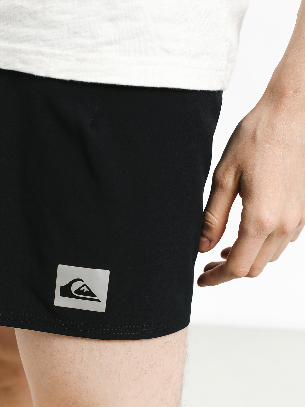 Quiksilver Highline Kaimana 16 Boardshorts (black)