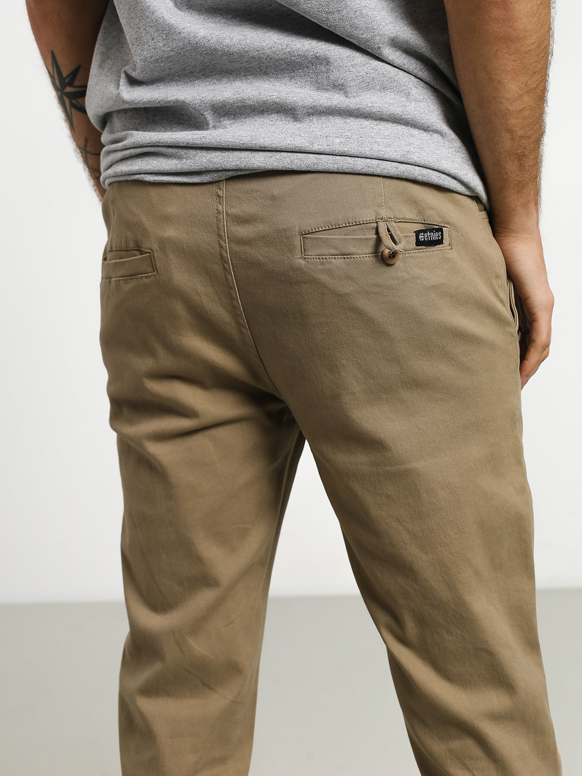 Etnies Essential Straight Chino Pants (khaki)